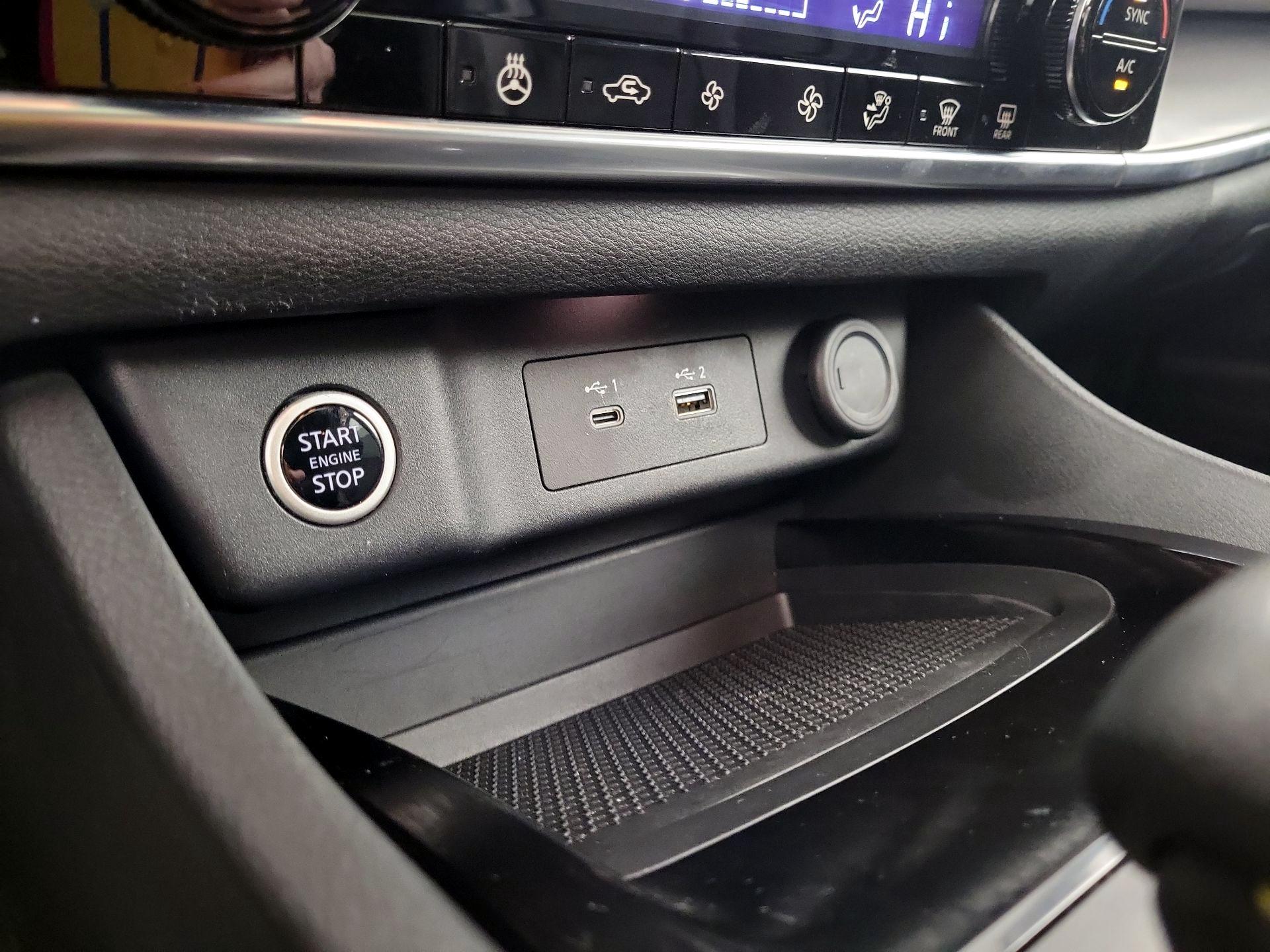 Thumbnail: 2022 Nissan Rogue - 15