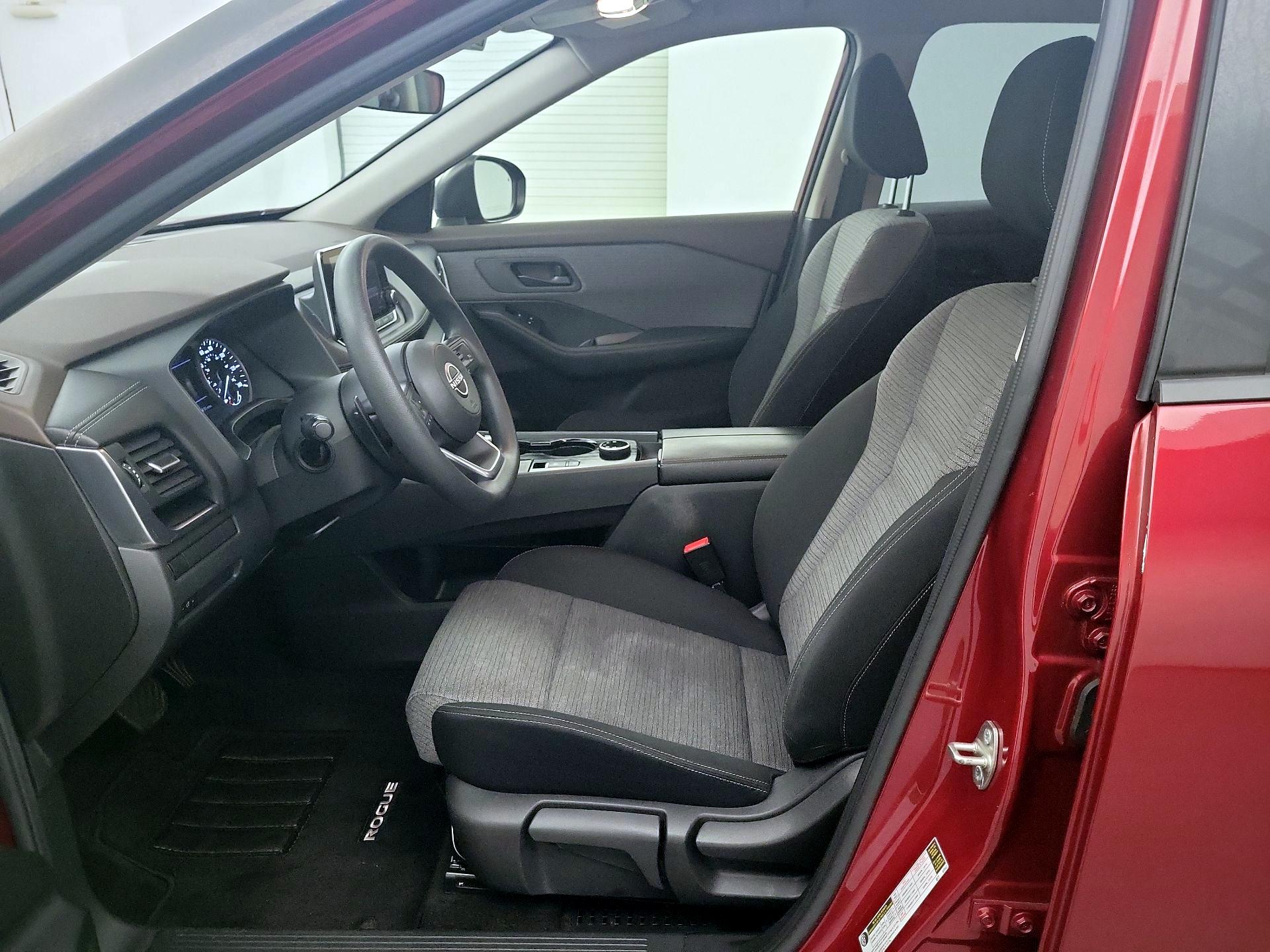 Thumbnail: 2022 Nissan Rogue - 9