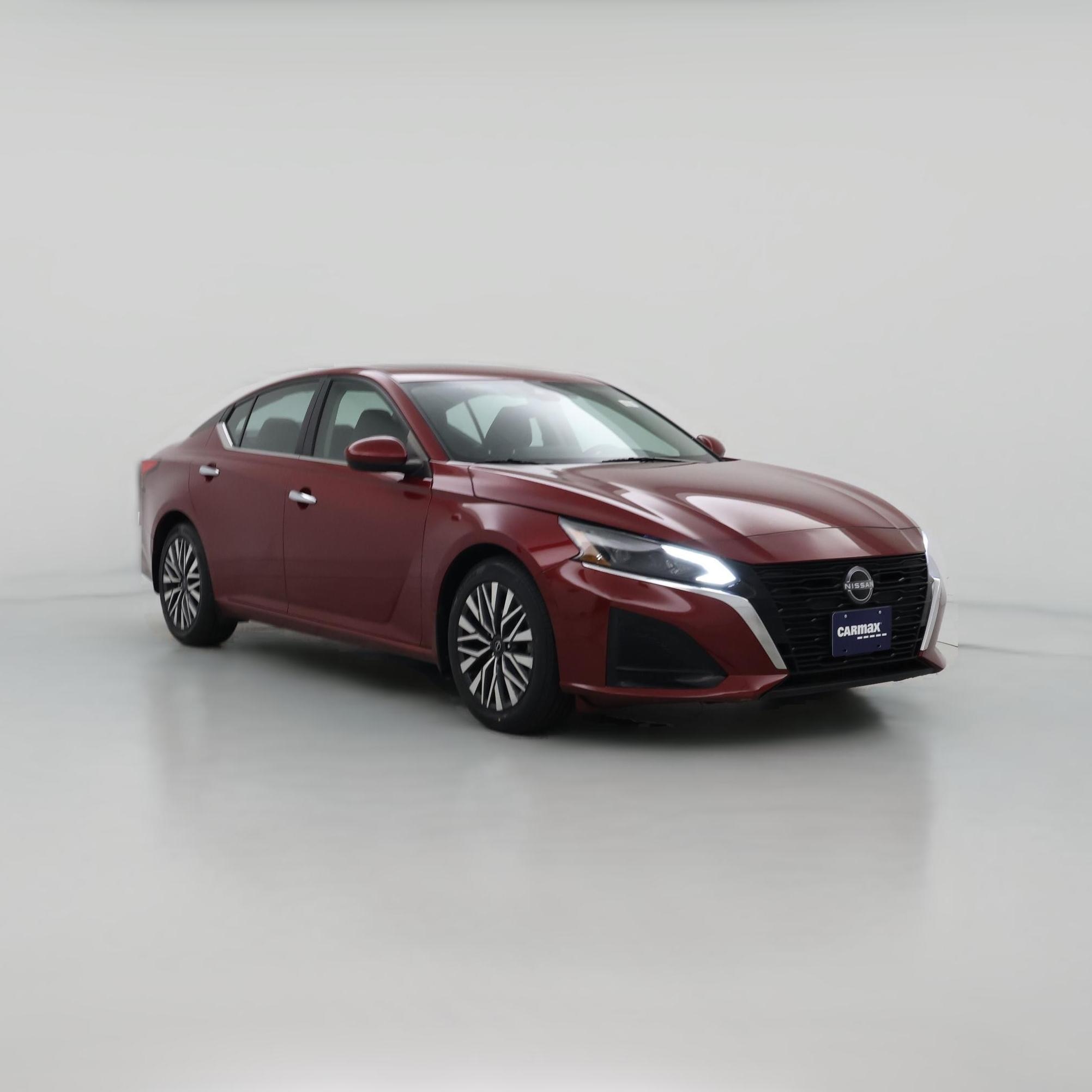 Thumbnail: 2023 Nissan Altima - 1