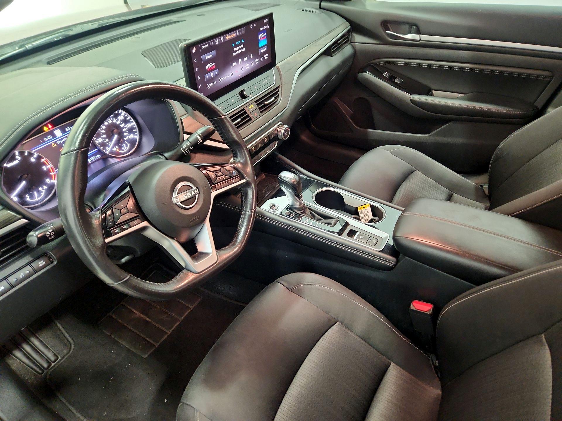 Thumbnail: 2023 Nissan Altima - 11