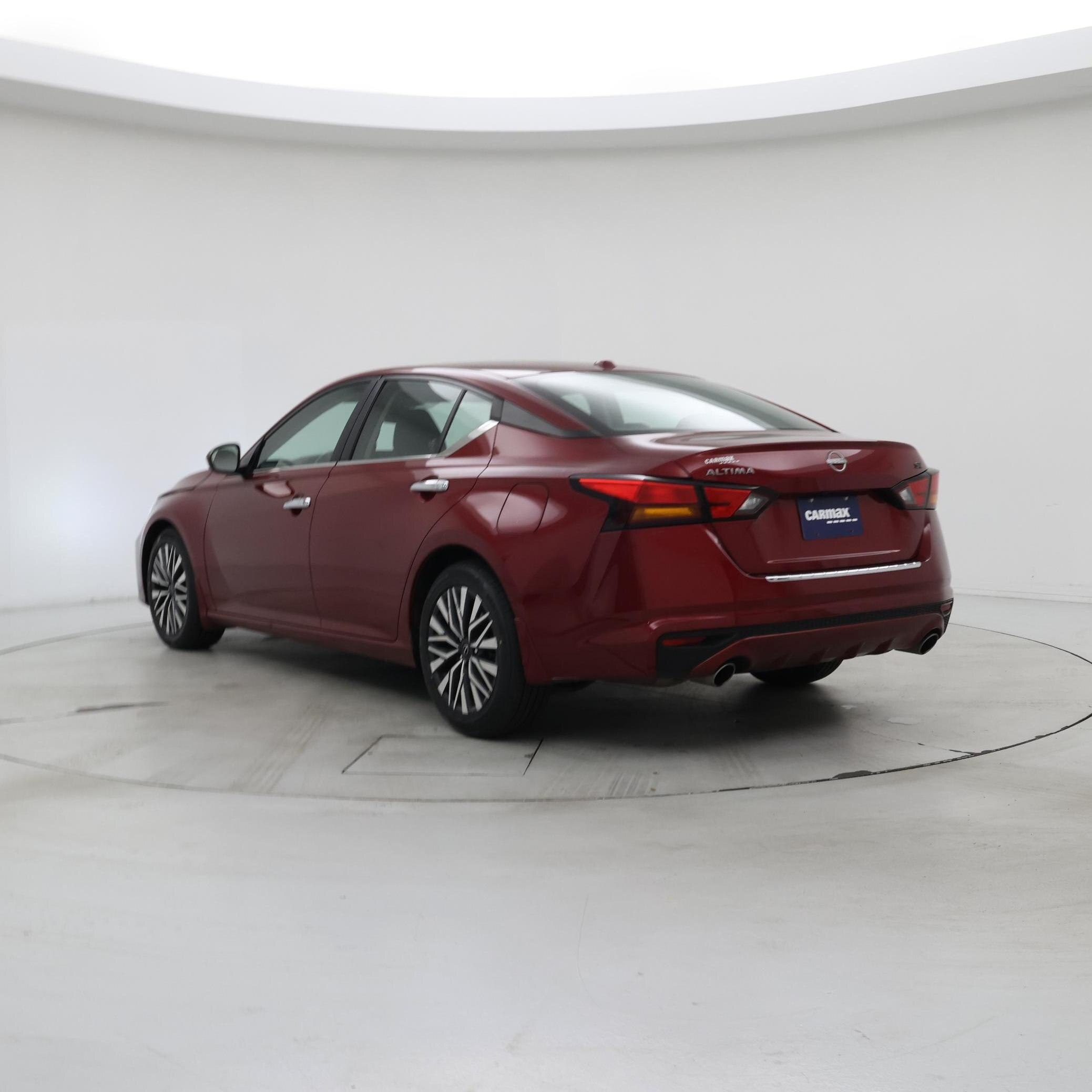 Thumbnail: 2023 Nissan Altima - 2