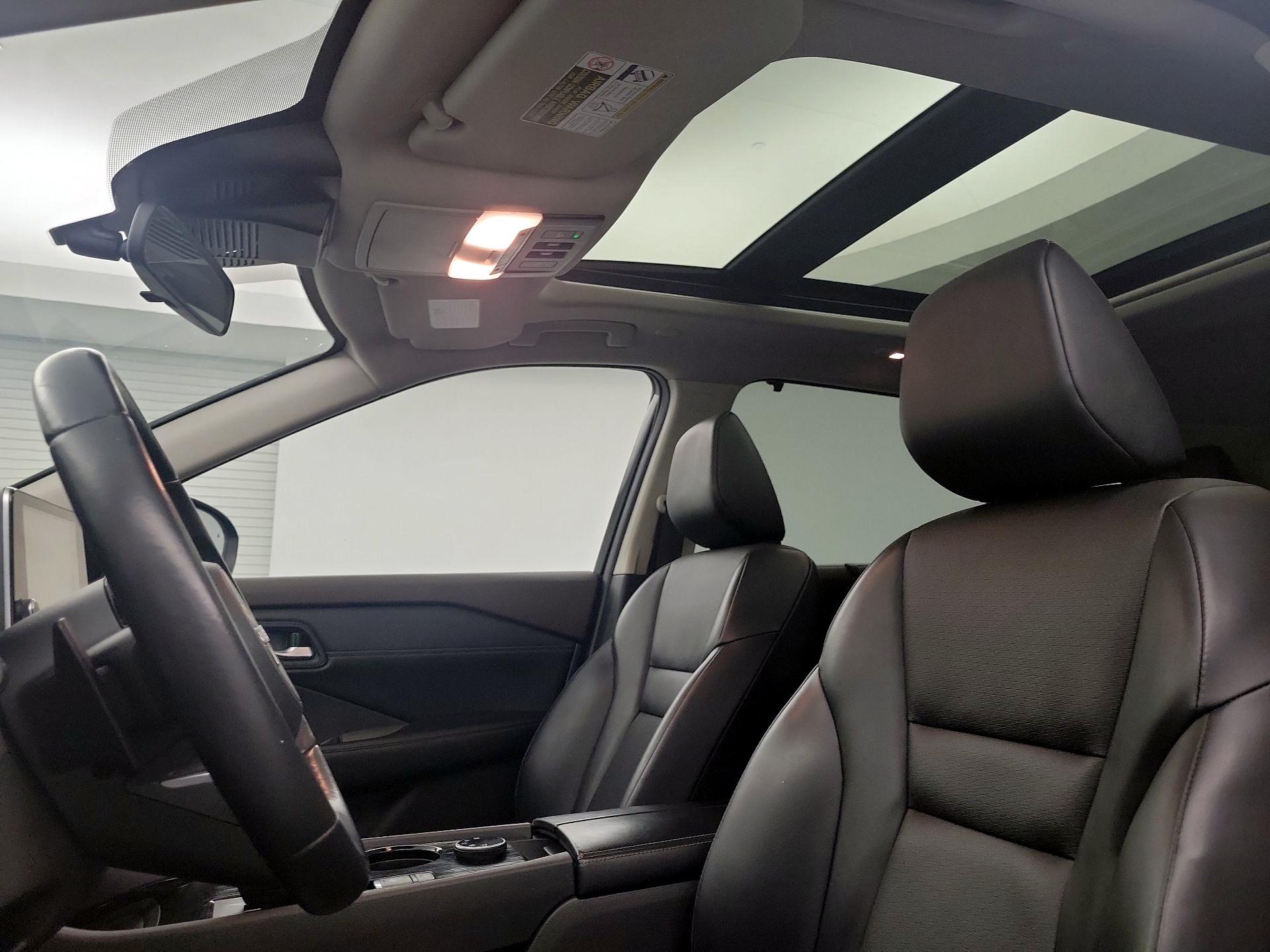 Thumbnail: 2022 Nissan Rogue - 17