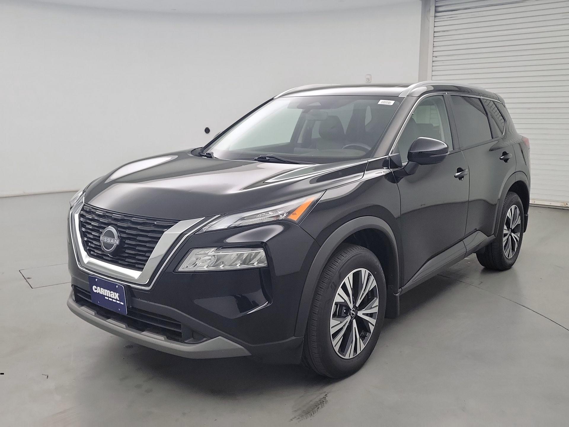 Thumbnail: 2022 Nissan Rogue - 3