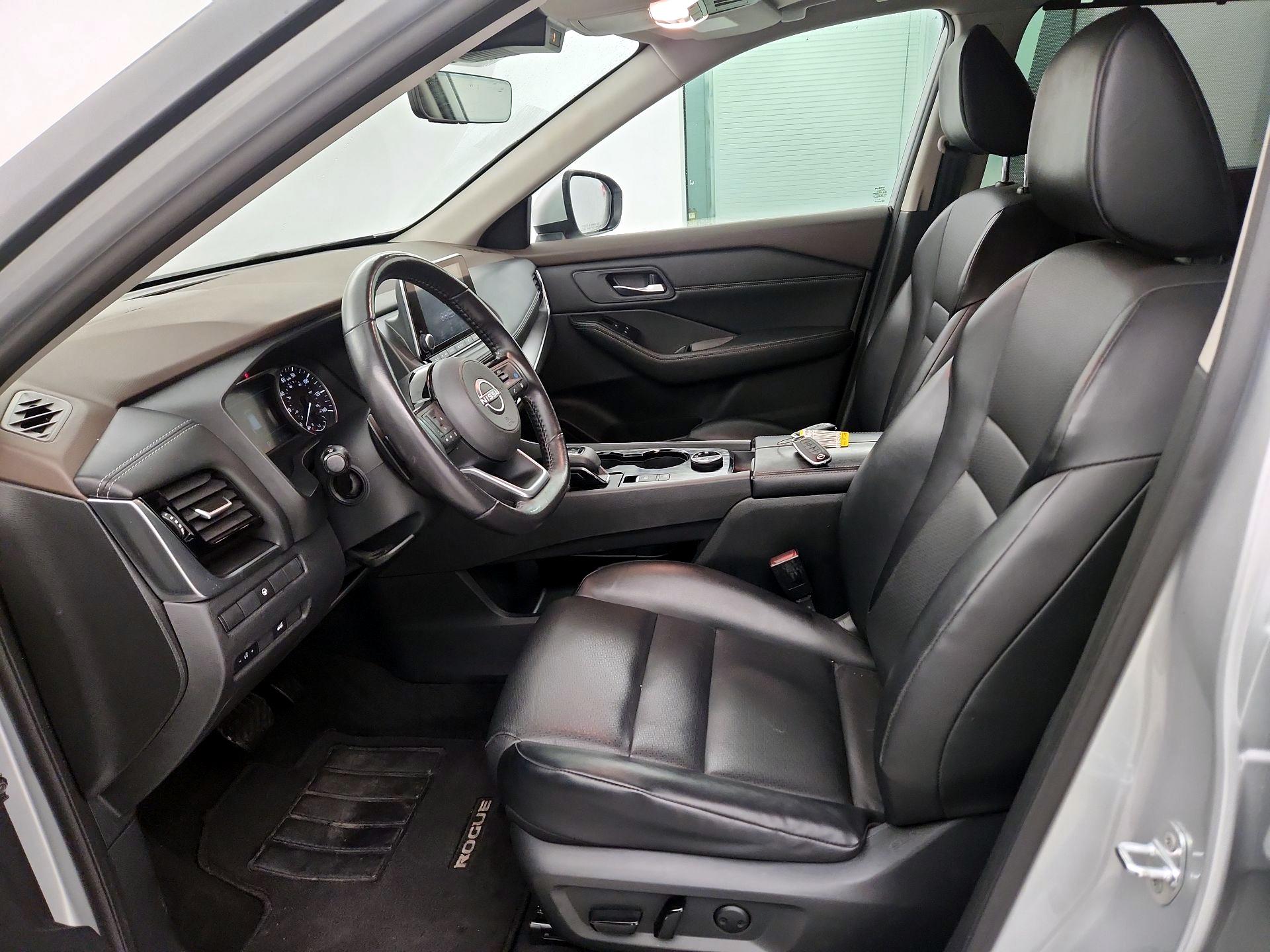 Thumbnail: 2023 Nissan Rogue - 9