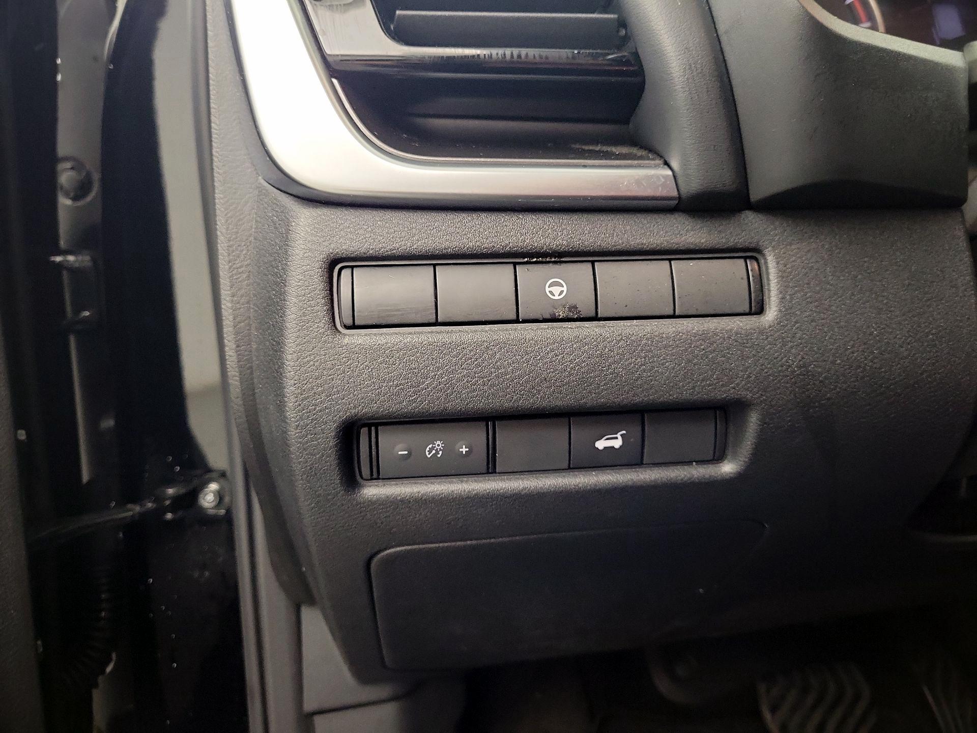 Thumbnail: 2022 Nissan Rogue - 11