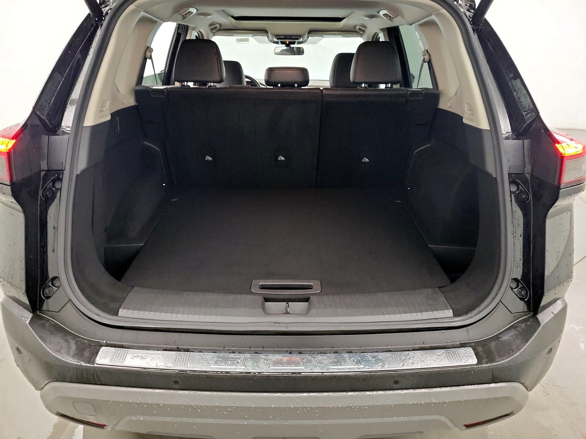 Thumbnail: 2022 Nissan Rogue - 19