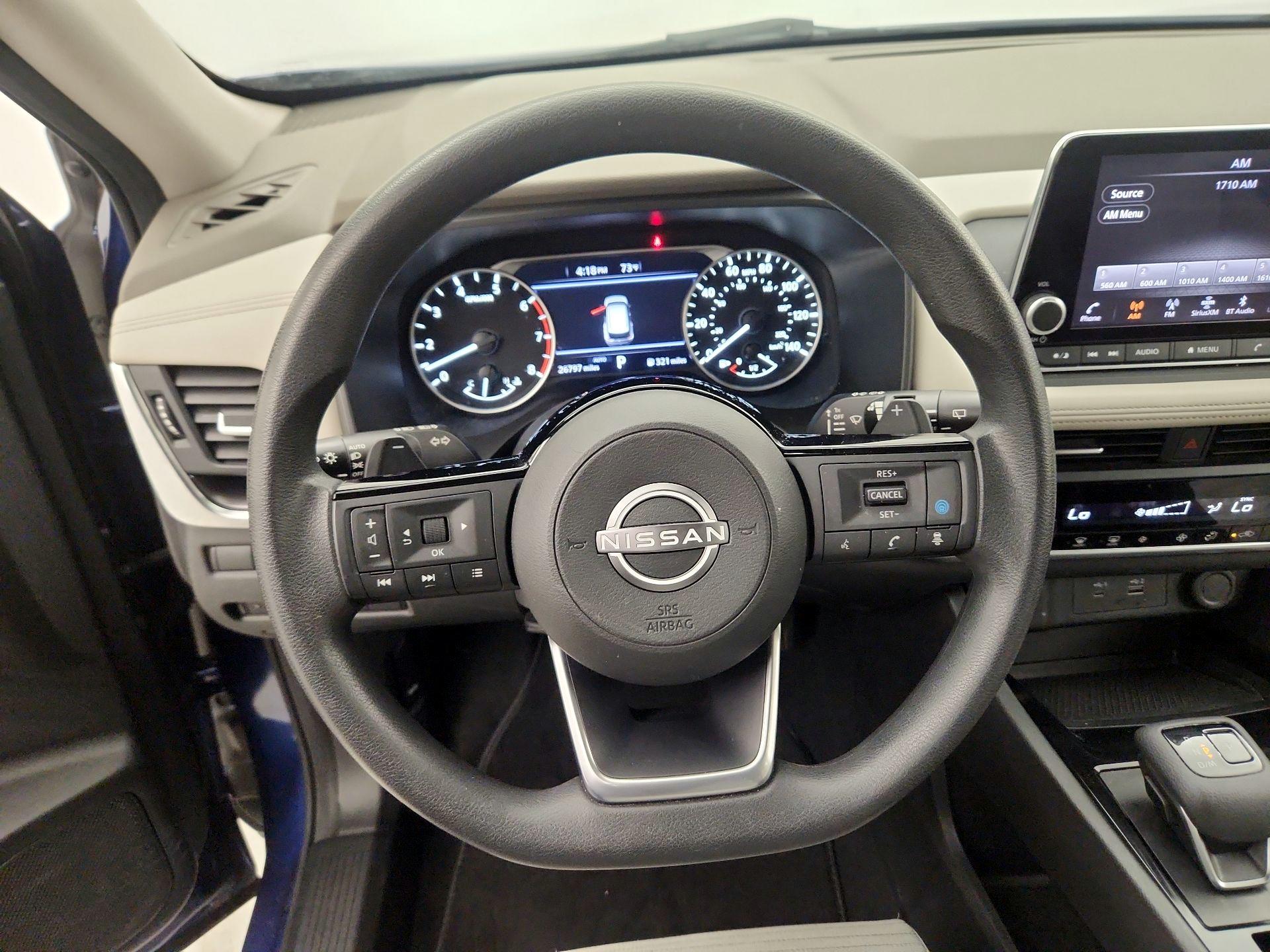 Thumbnail: 2023 Nissan Rogue - 10