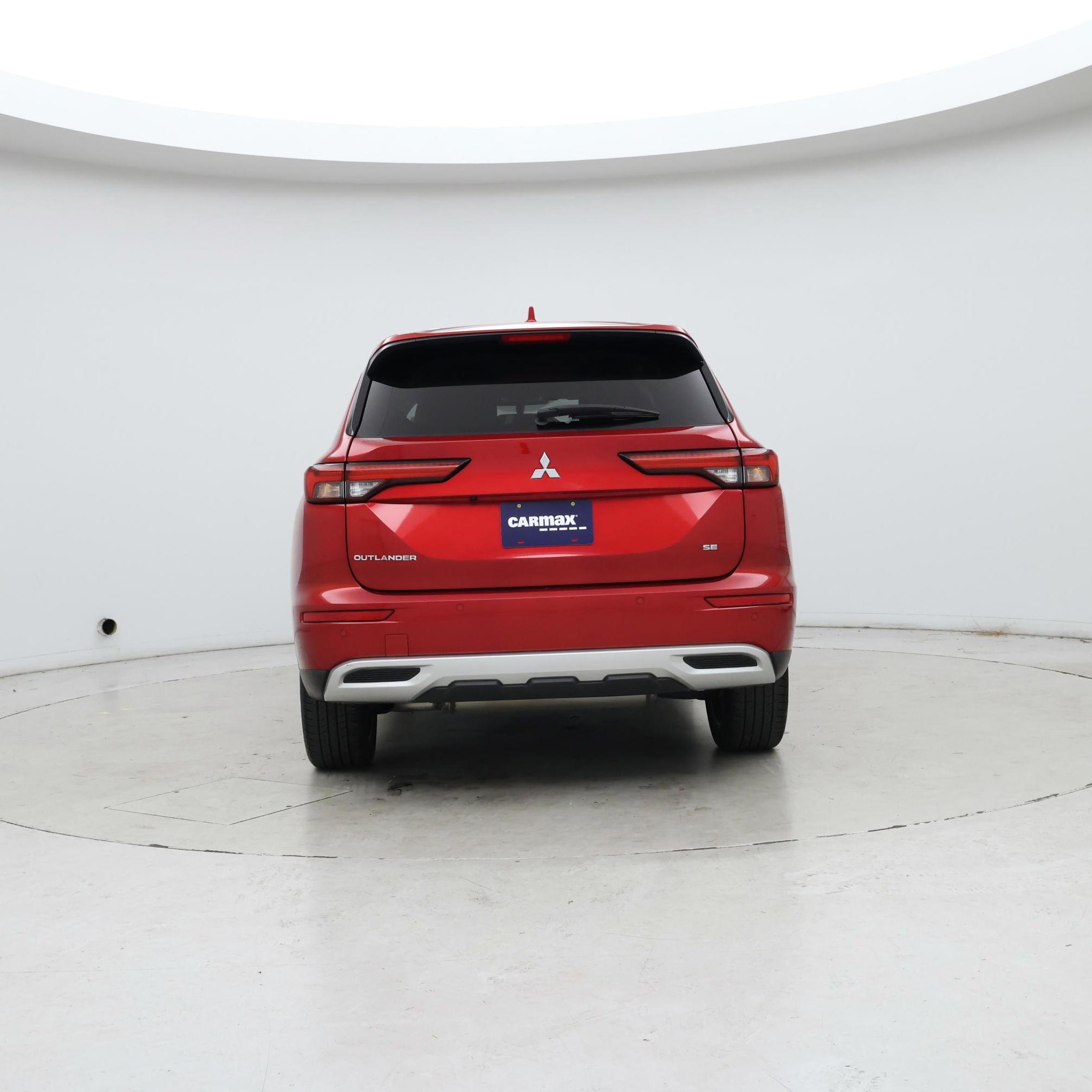 Thumbnail: 2022 Mitsubishi Outlander - 6