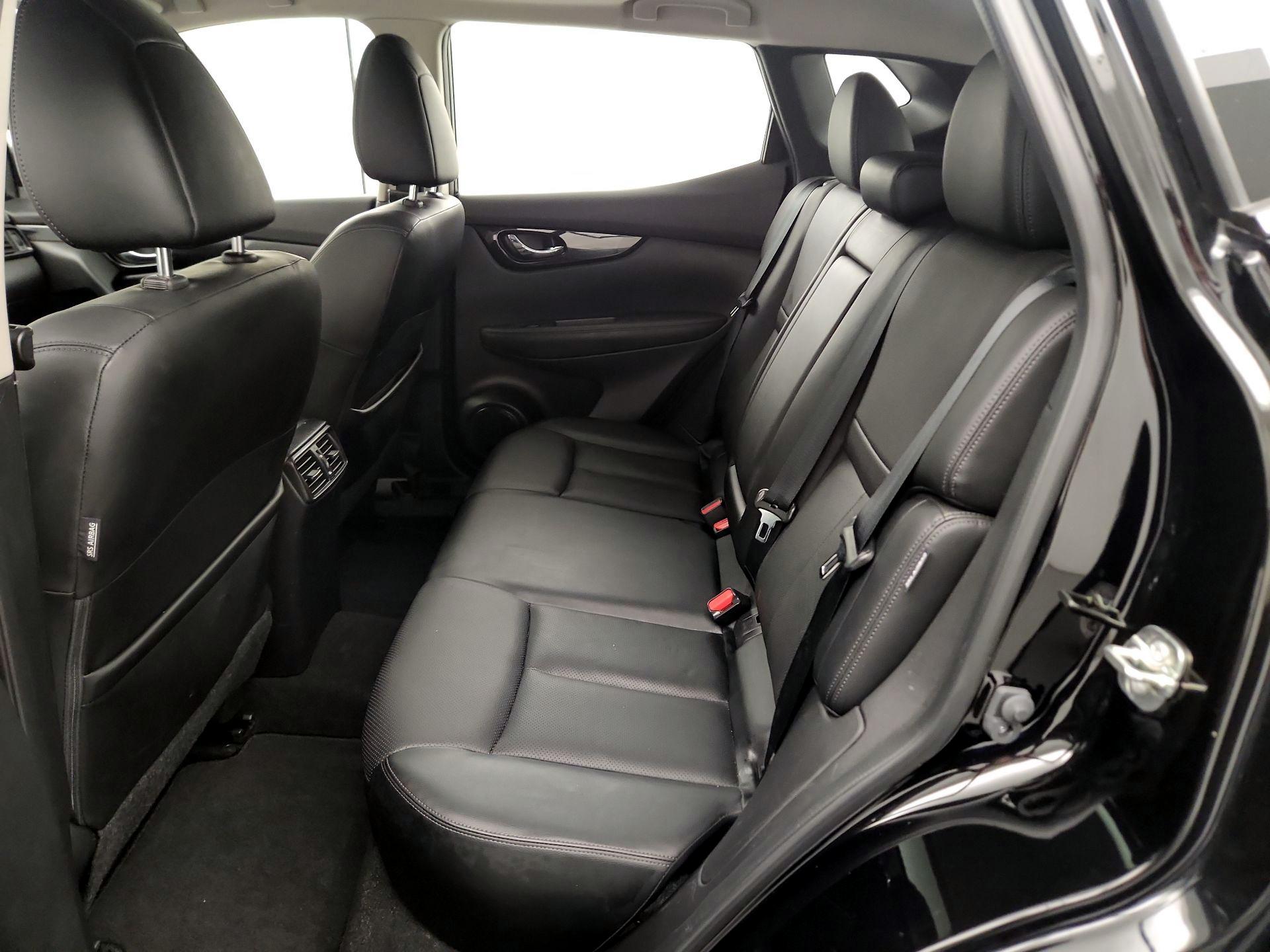 Thumbnail: 2022 Nissan Rogue Sport - 19