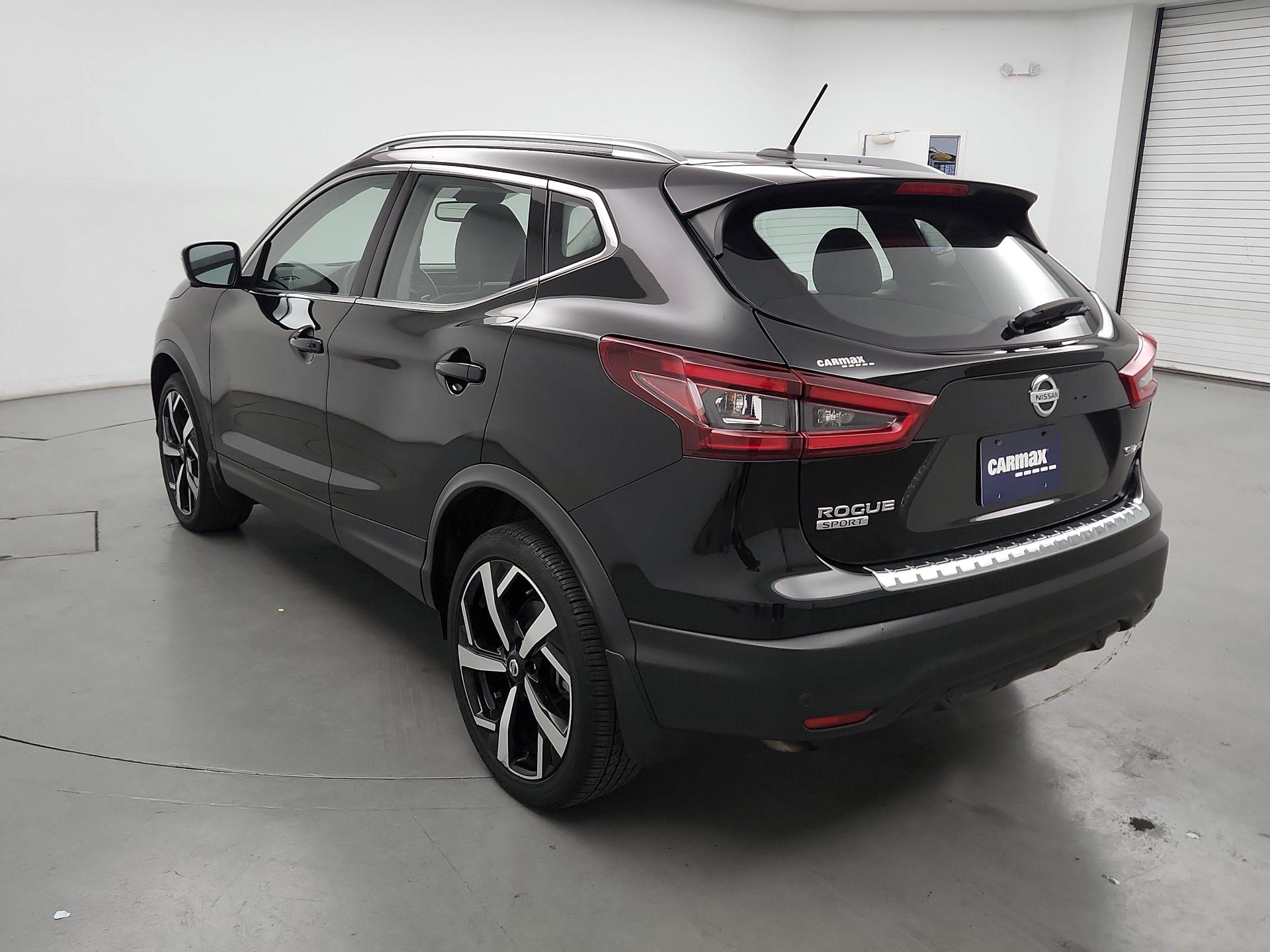 Thumbnail: 2022 Nissan Rogue Sport - 7