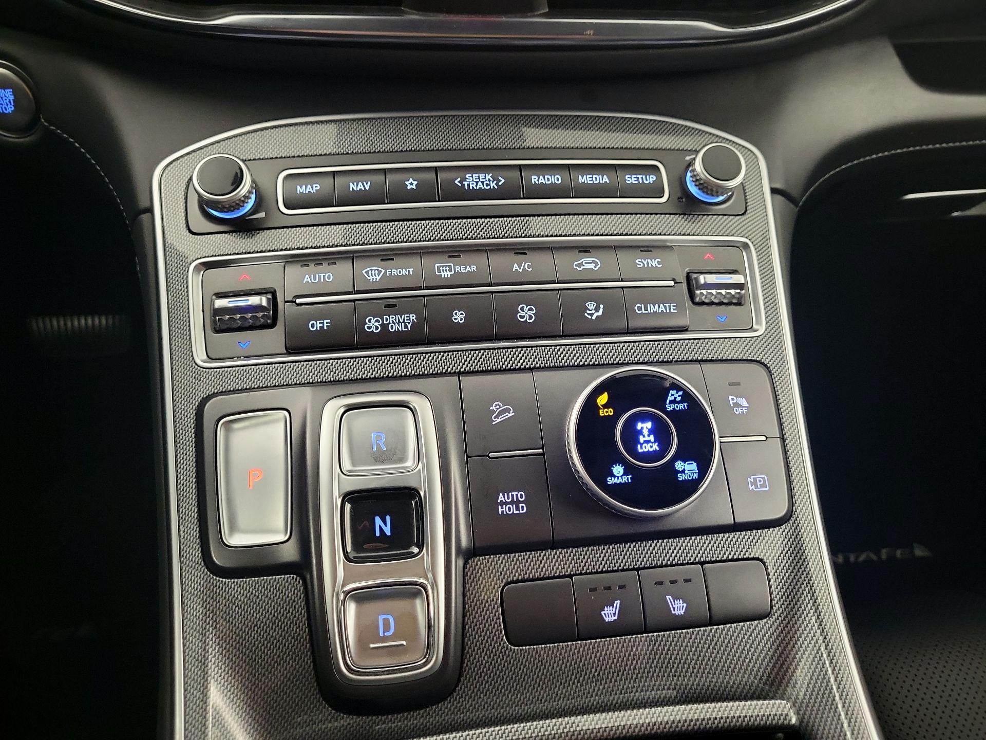 Thumbnail: 2023 Hyundai Santa Fe - 16