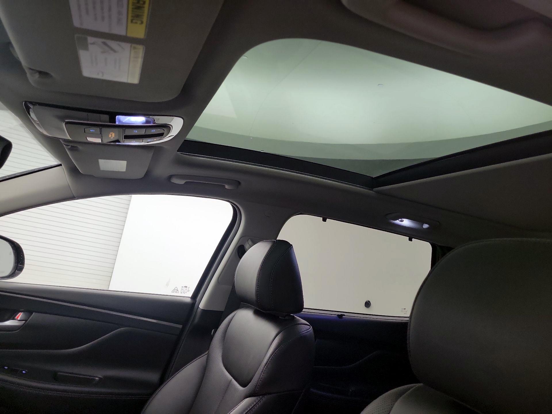 Thumbnail: 2023 Hyundai Santa Fe - 18