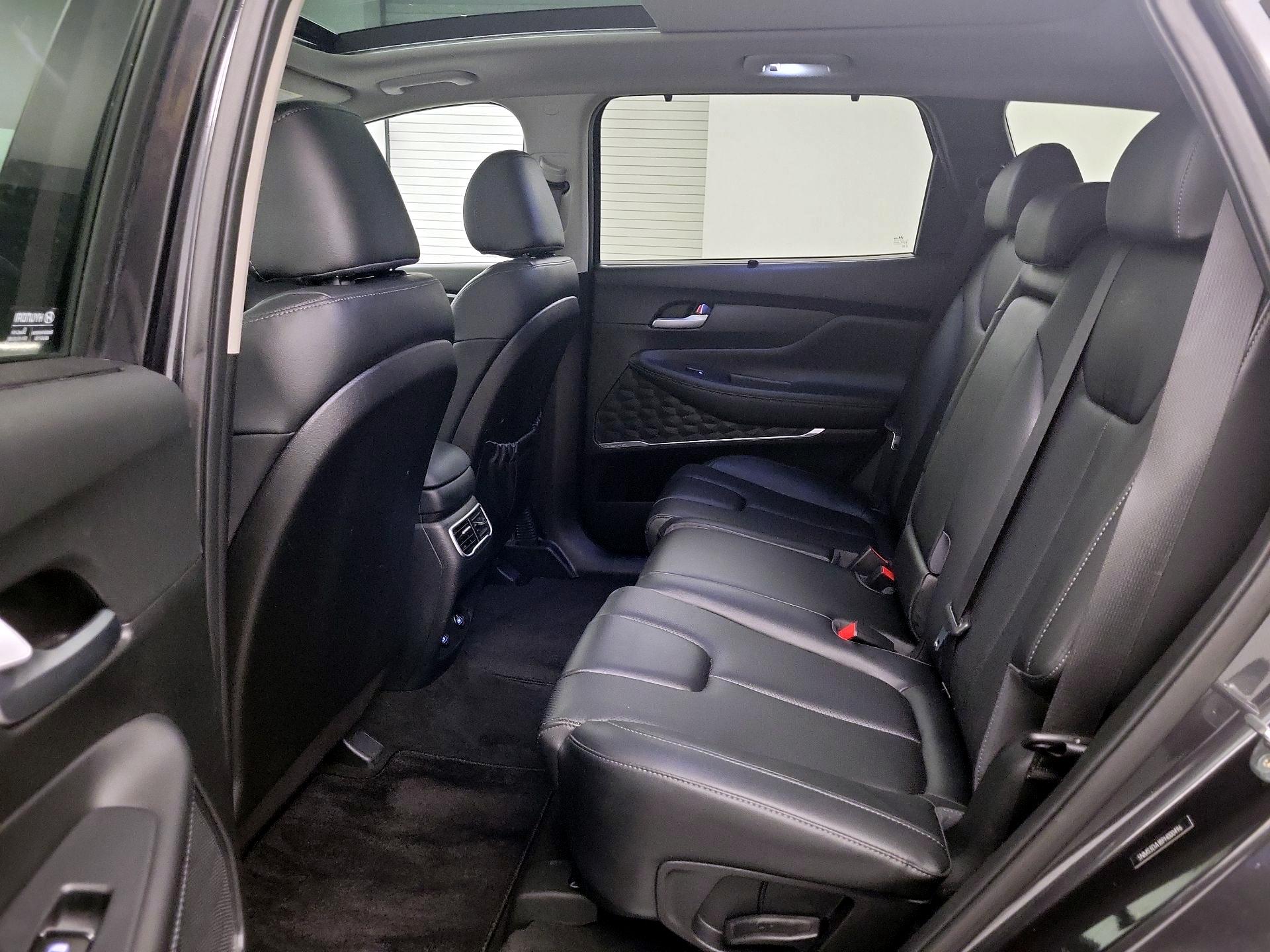 Thumbnail: 2023 Hyundai Santa Fe - 19