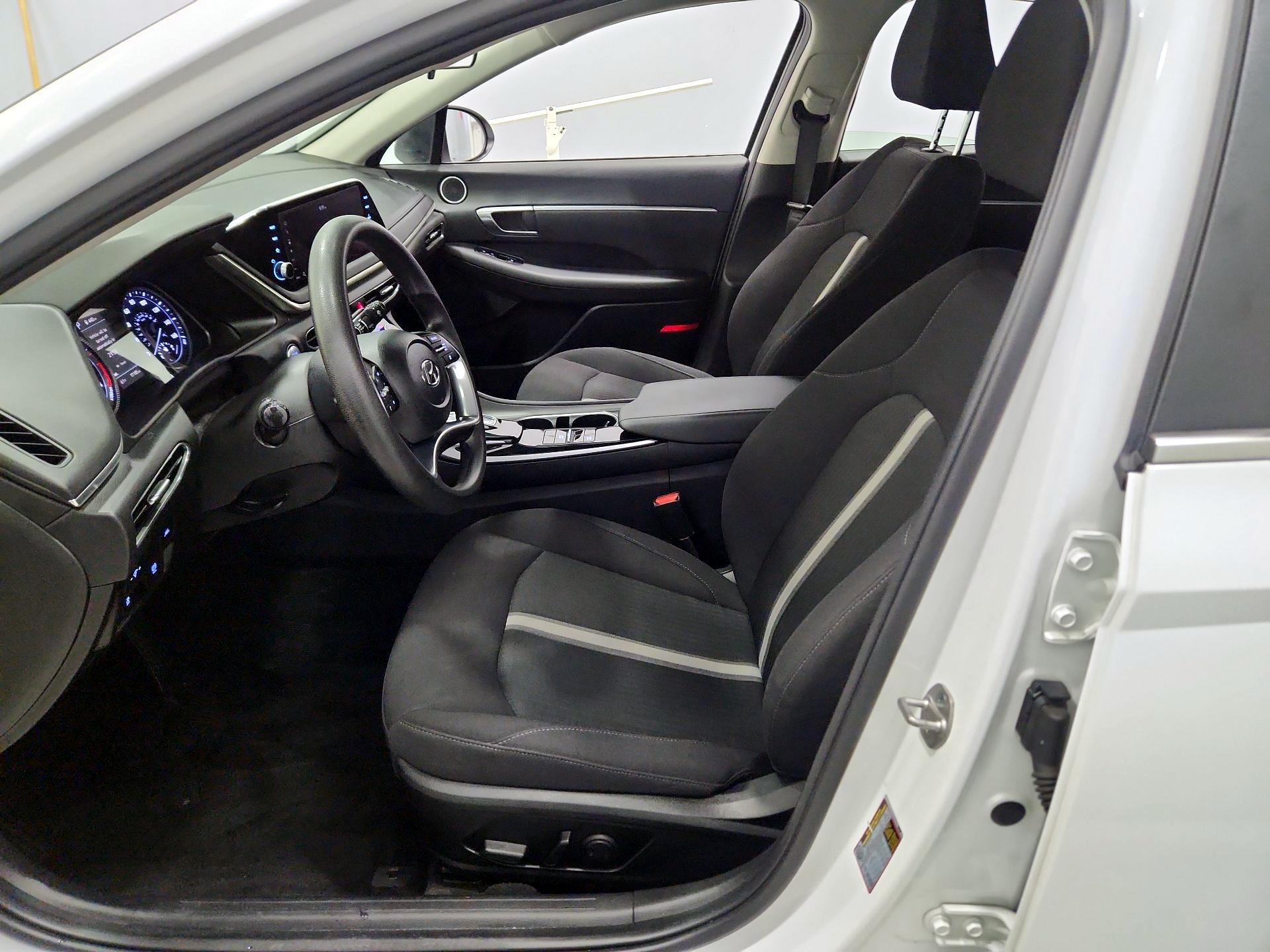 Thumbnail: 2023 Hyundai Sonata - 11