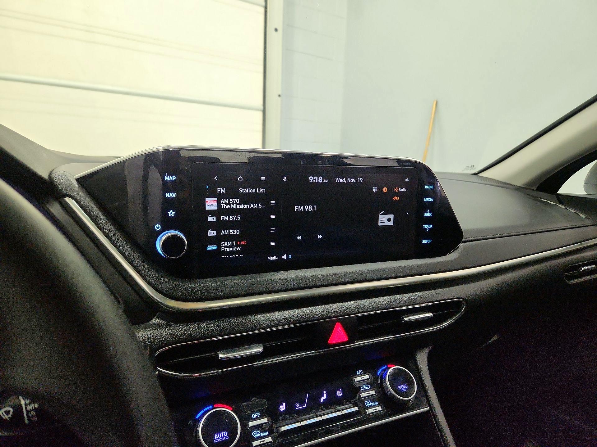 Thumbnail: 2023 Hyundai Sonata - 16