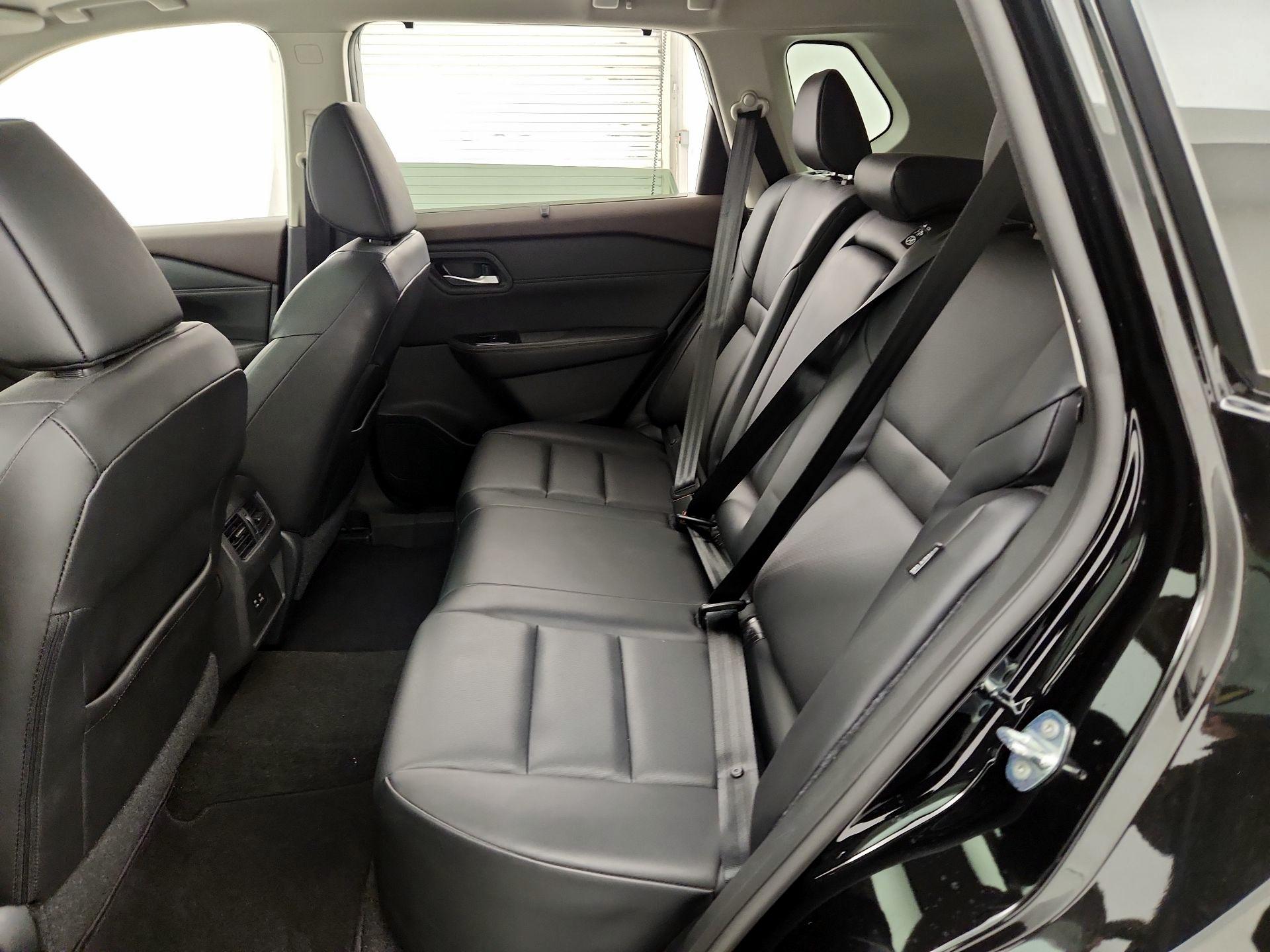 Thumbnail: 2022 Nissan Rogue - 20