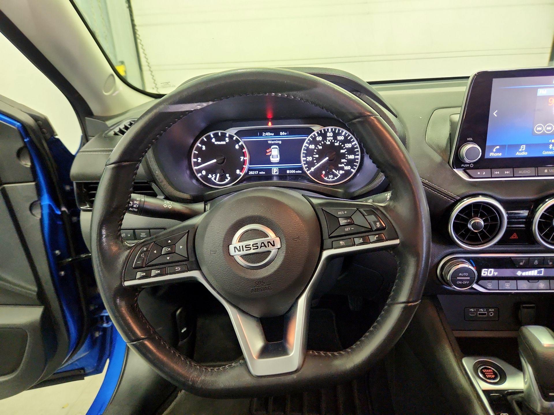 Thumbnail: 2022 Nissan Sentra - 10