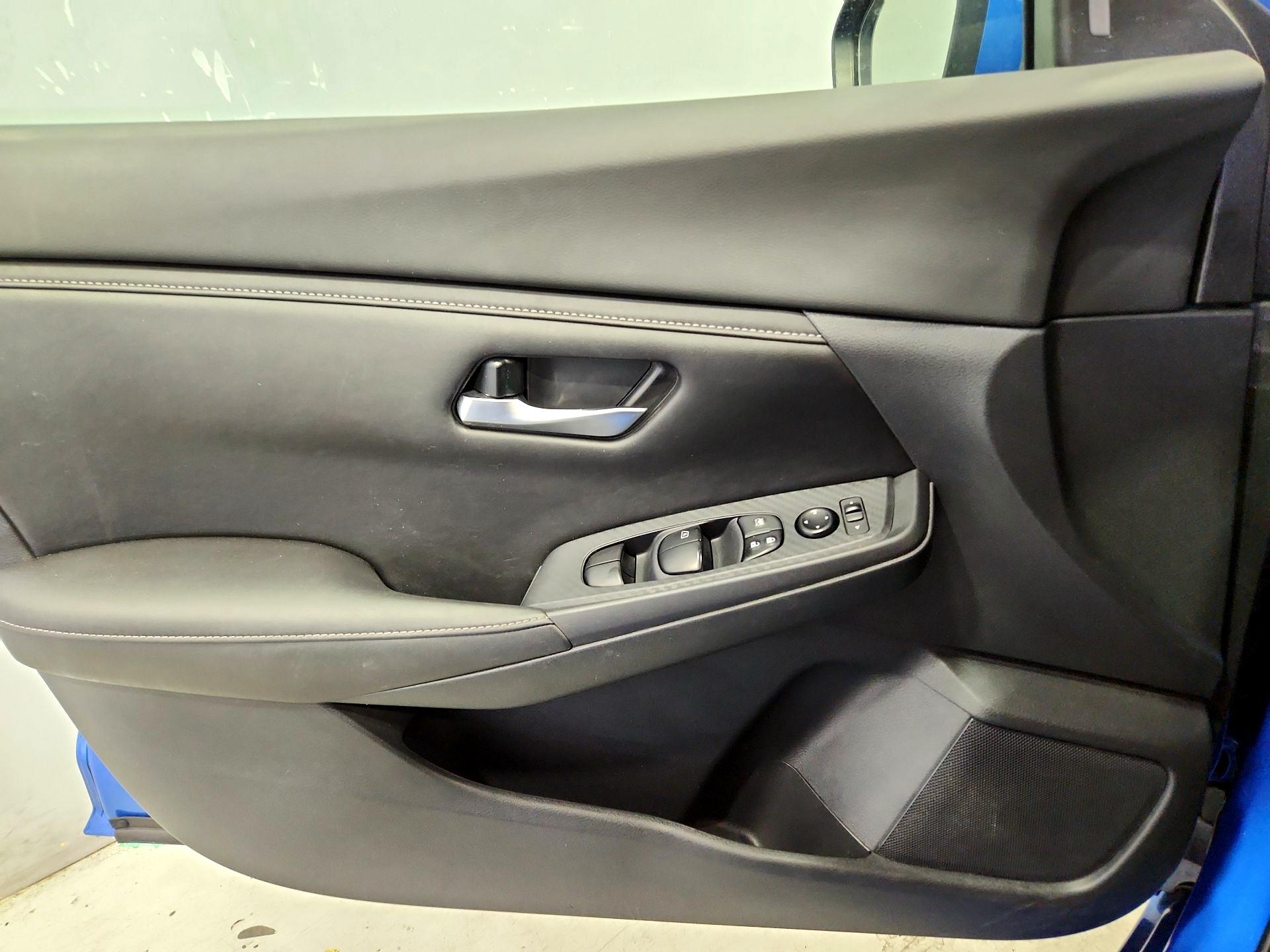 Thumbnail: 2022 Nissan Sentra - 12