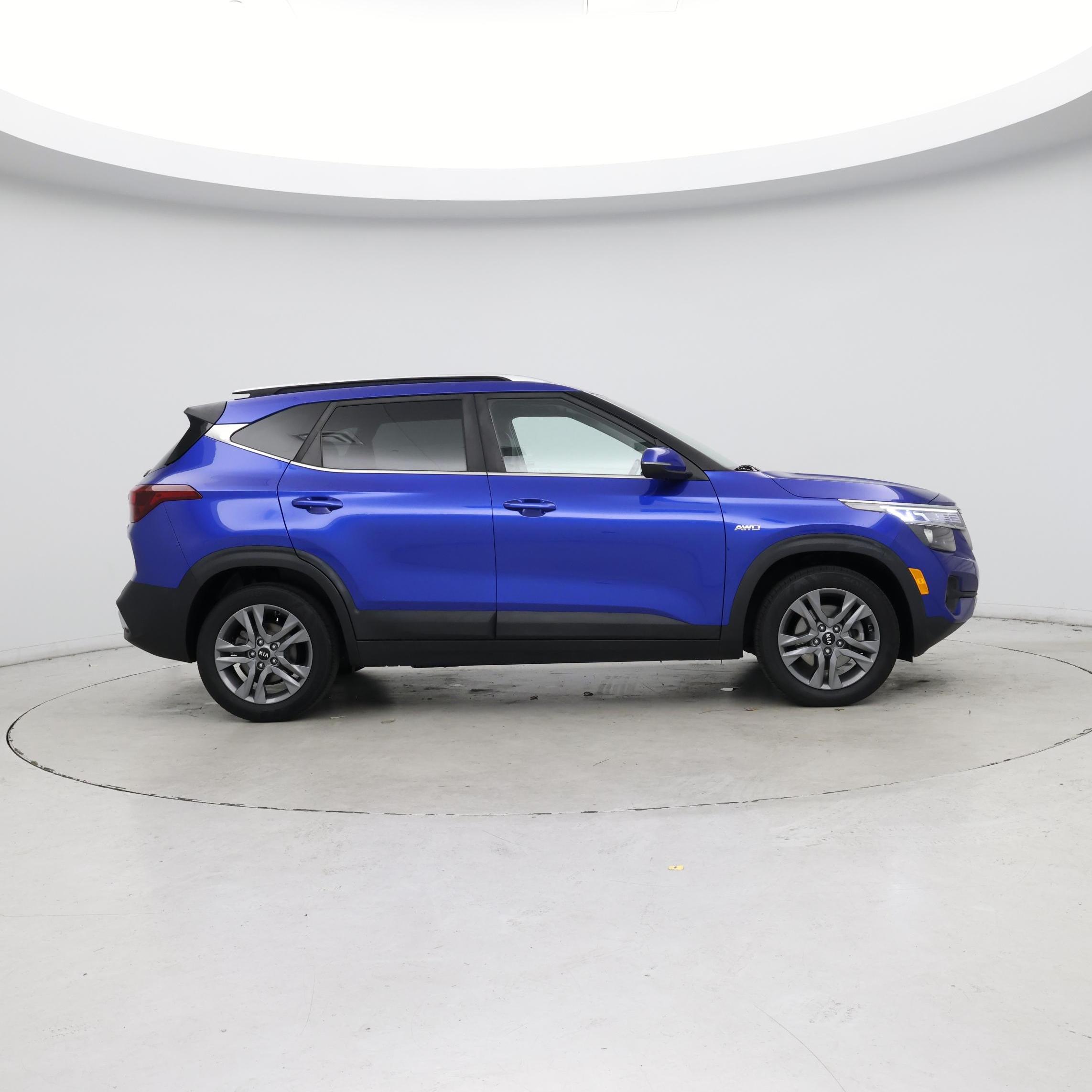 Thumbnail: 2021 Kia Seltos - 7