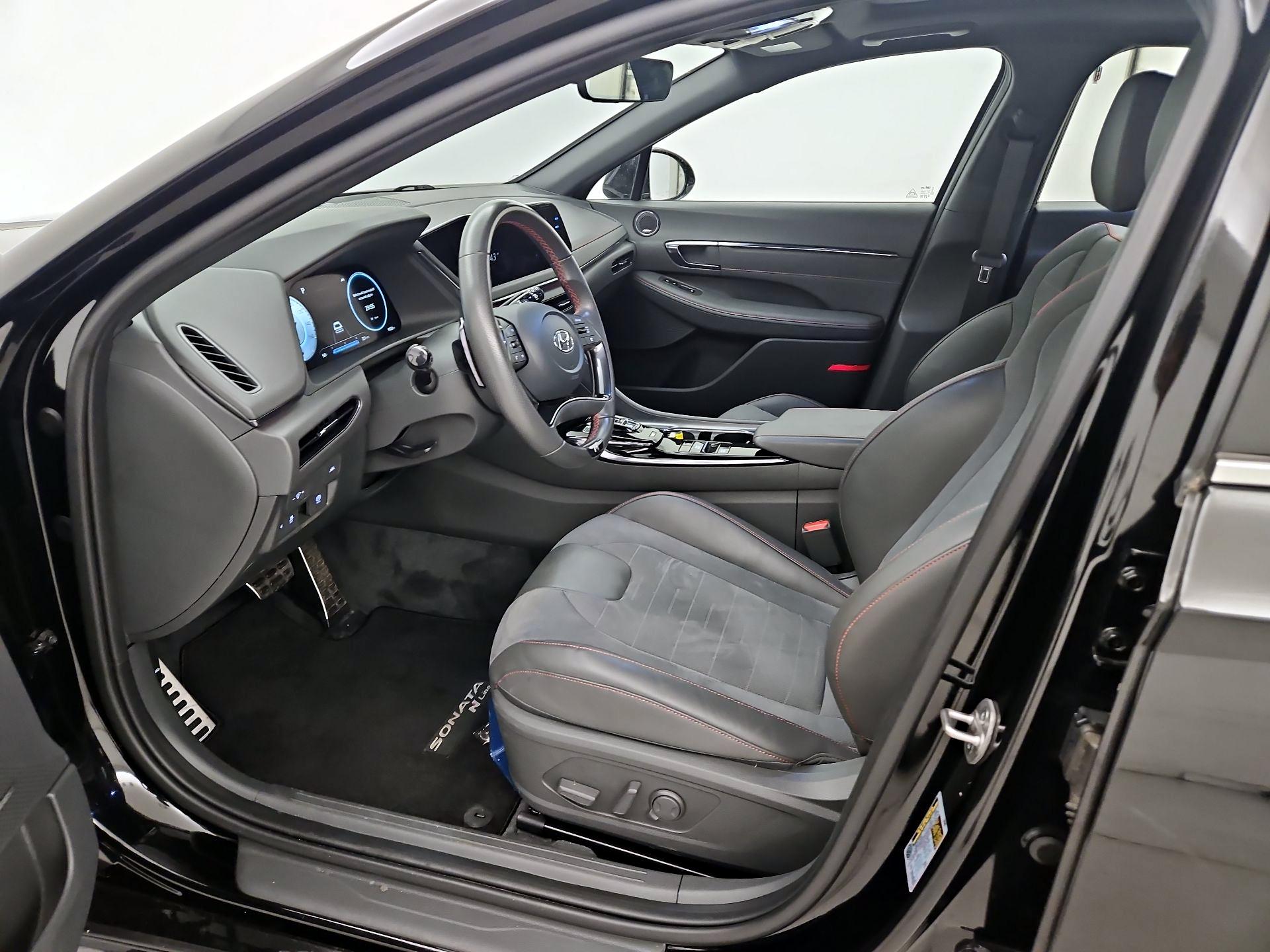 Thumbnail: 2023 Hyundai Sonata - 11