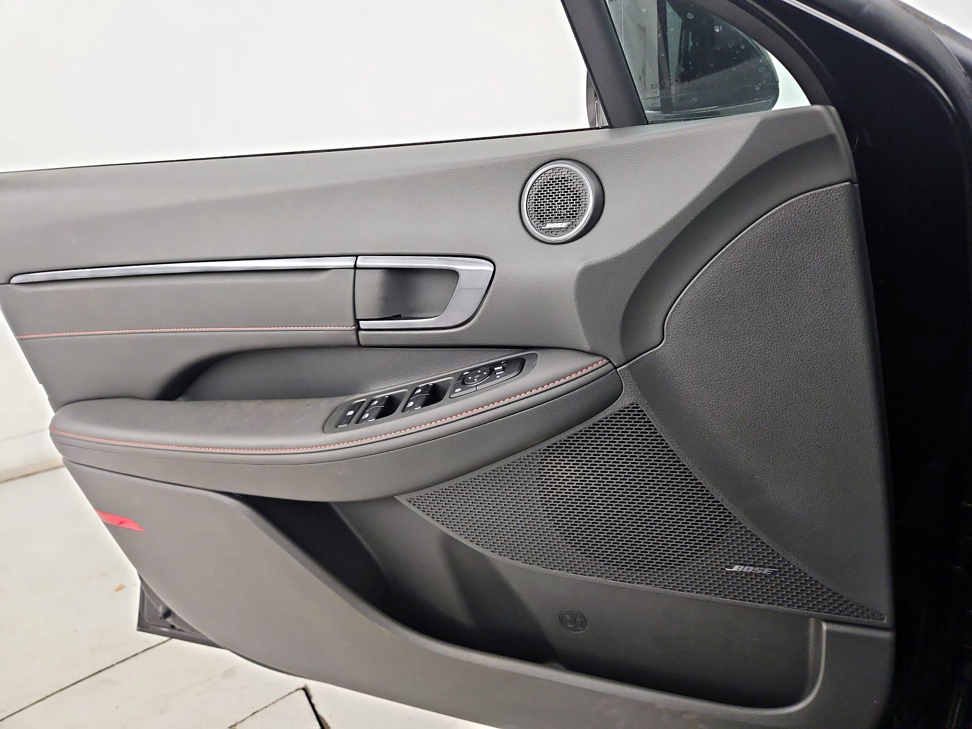 Thumbnail: 2023 Hyundai Sonata - 12