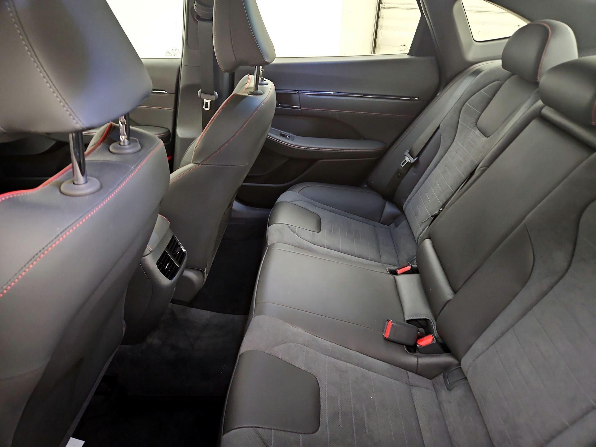 Thumbnail: 2023 Hyundai Sonata - 20