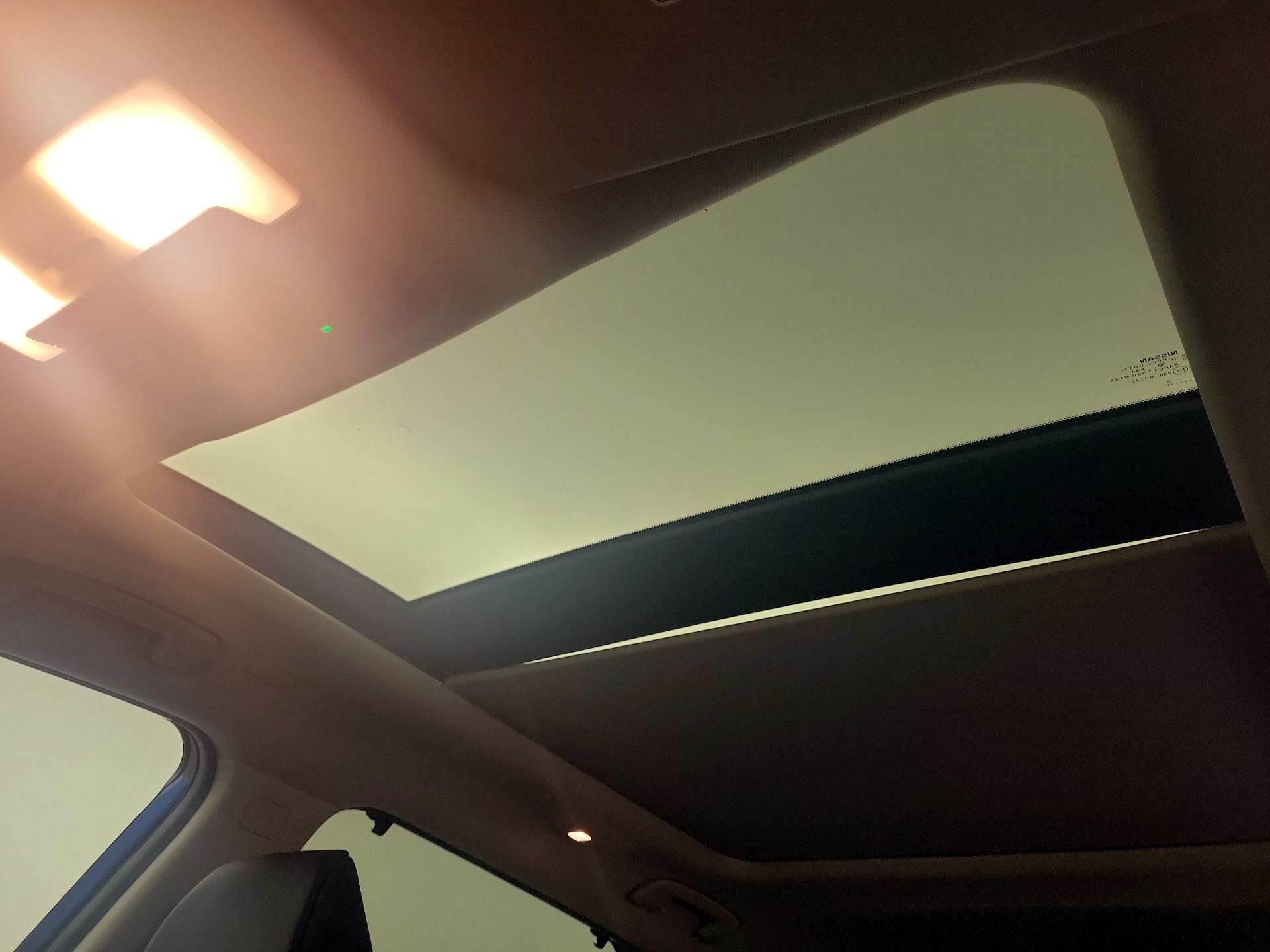 Thumbnail: 2023 Nissan Rogue - 17