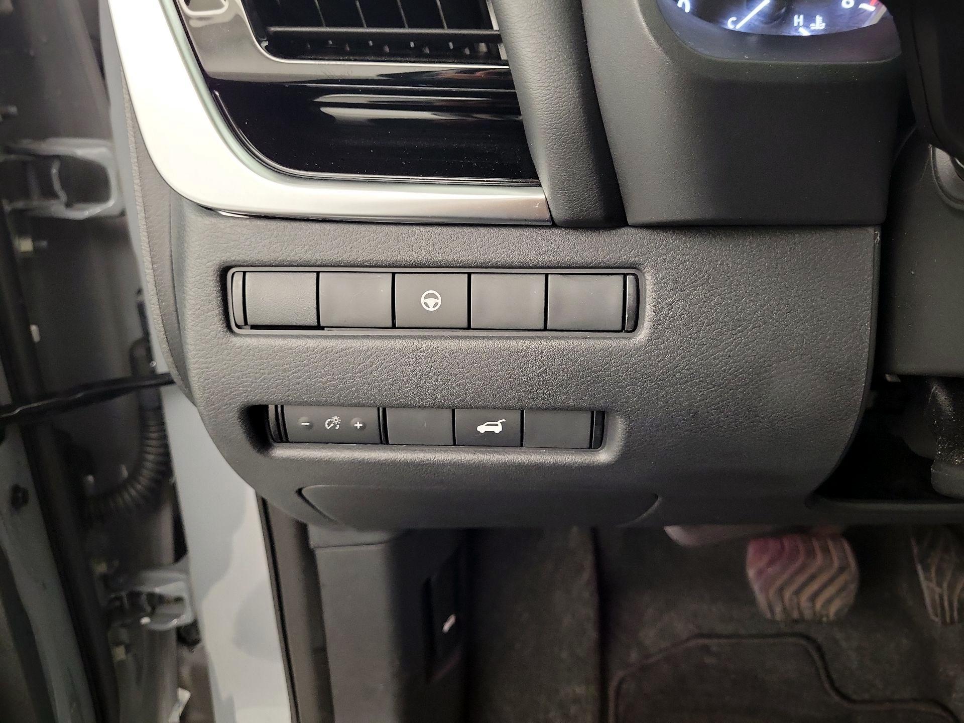 Thumbnail: 2023 Nissan Rogue - 11