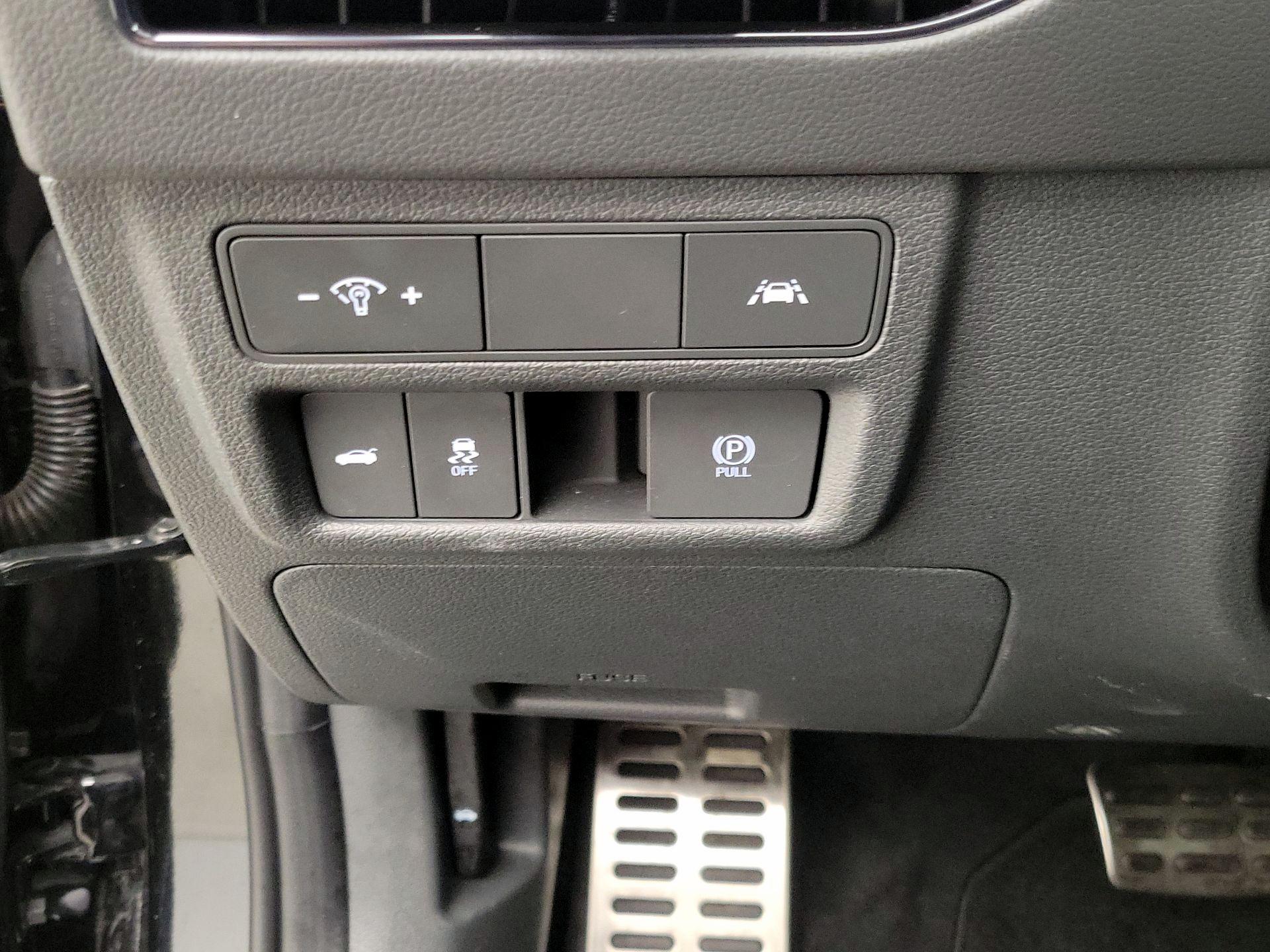 Thumbnail: 2023 Hyundai Sonata - 13