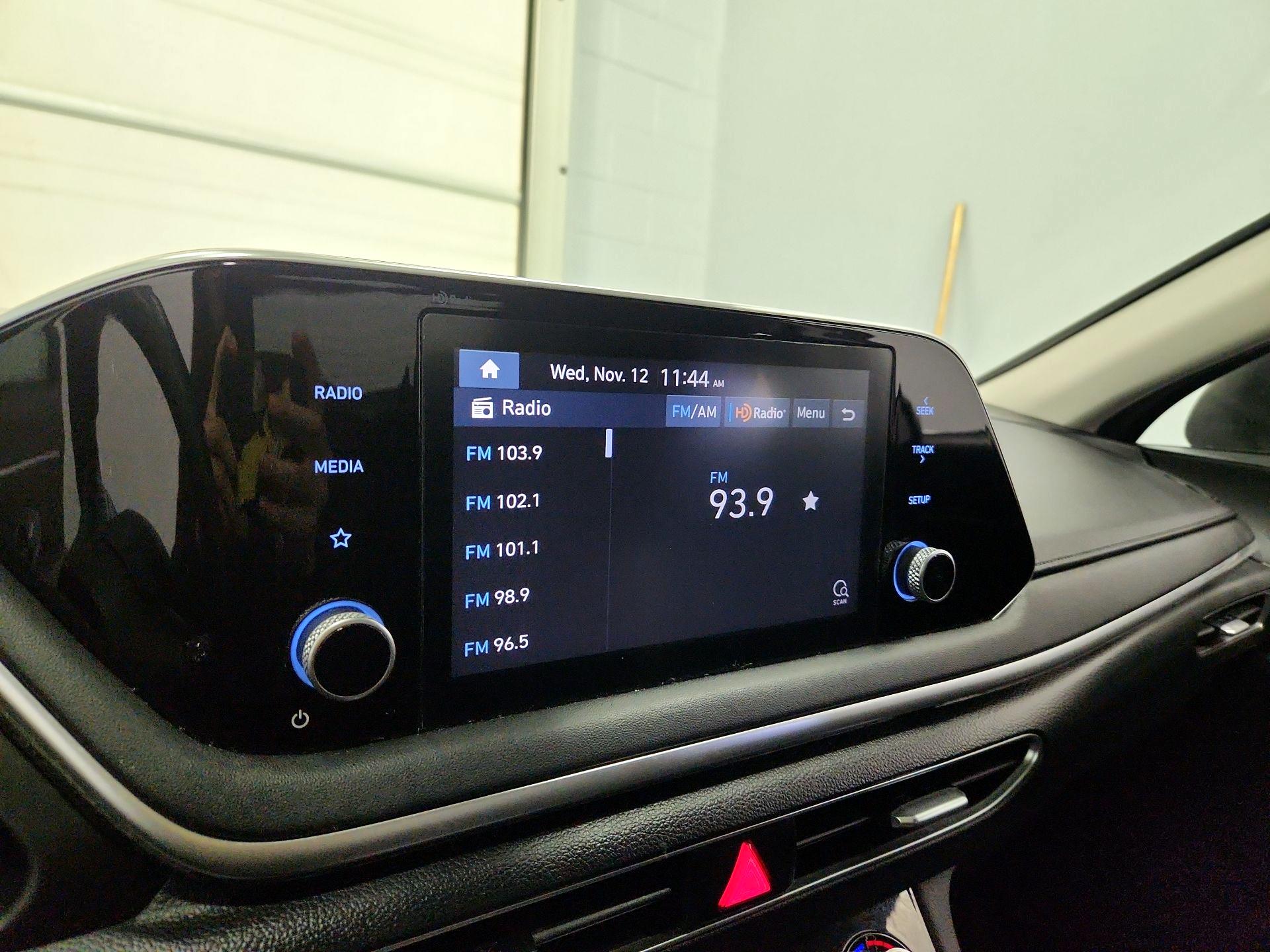 Thumbnail: 2020 Hyundai Sonata - 15