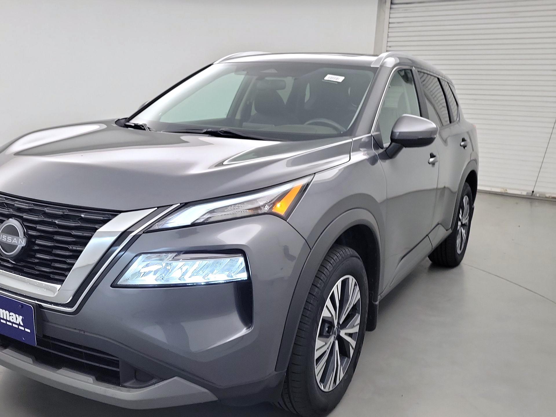 Thumbnail: 2023 Nissan Rogue - 3