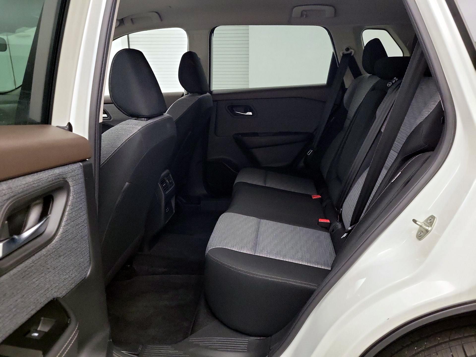 Thumbnail: 2023 Nissan Rogue - 17