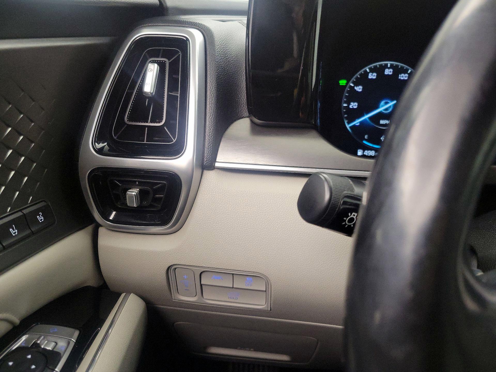 Thumbnail: 2023 Kia Sorento - 13