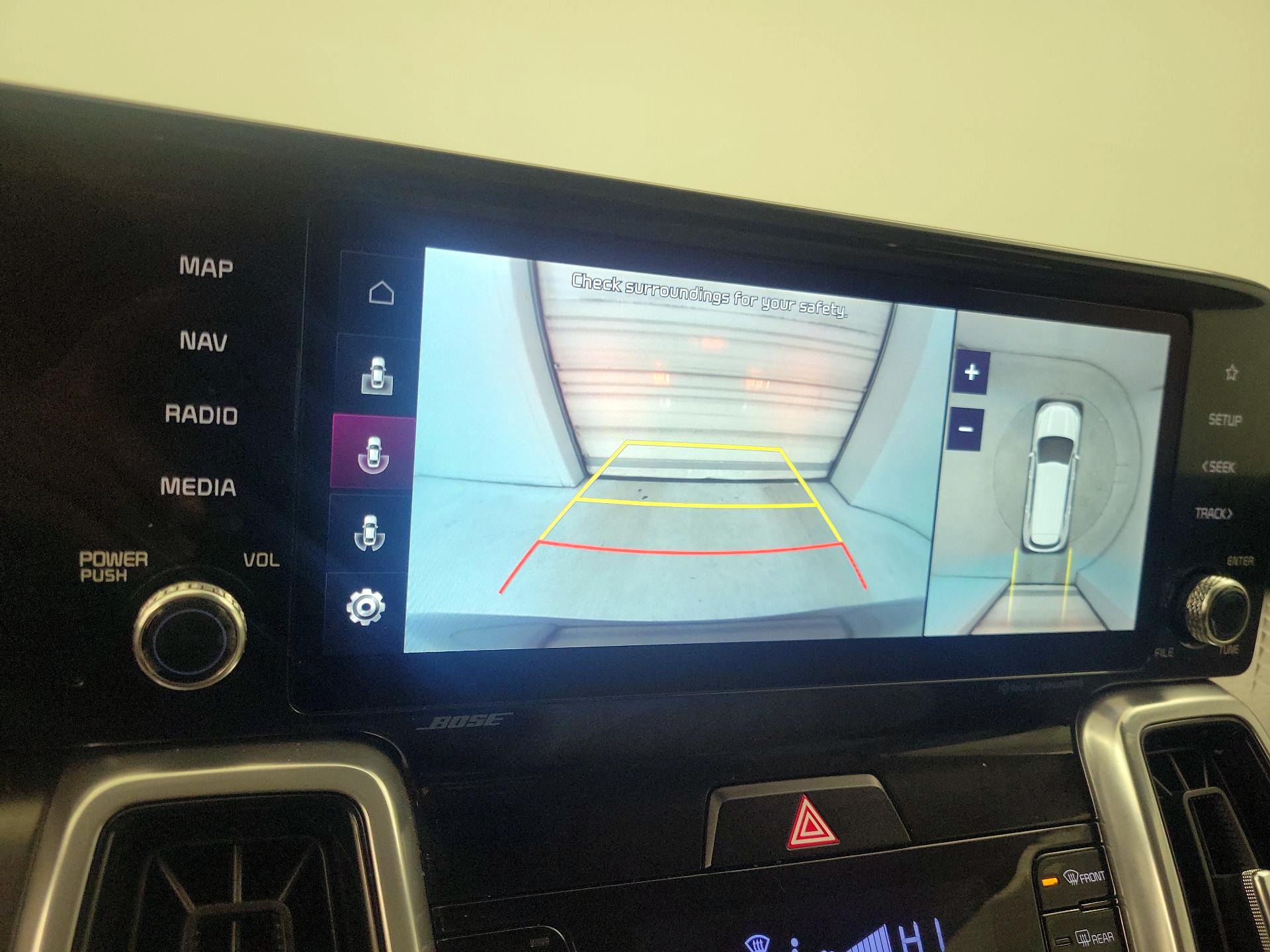 Thumbnail: 2023 Kia Sorento - 14