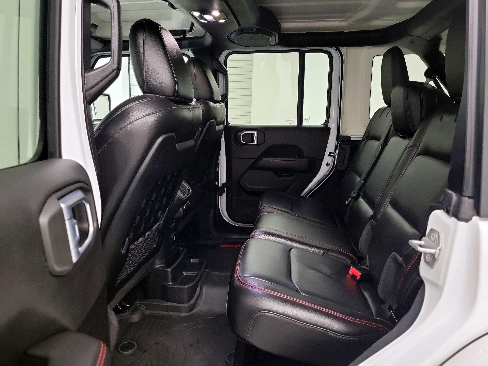 Thumbnail: 2022 Jeep Wrangler - 18