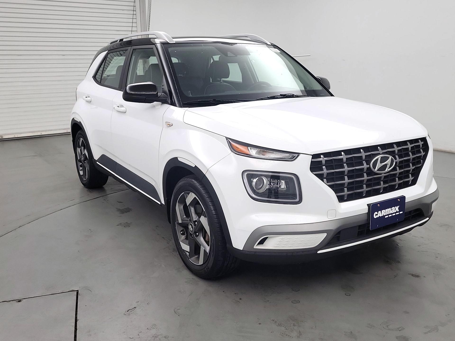 Thumbnail: 2022 Hyundai Venue - 1