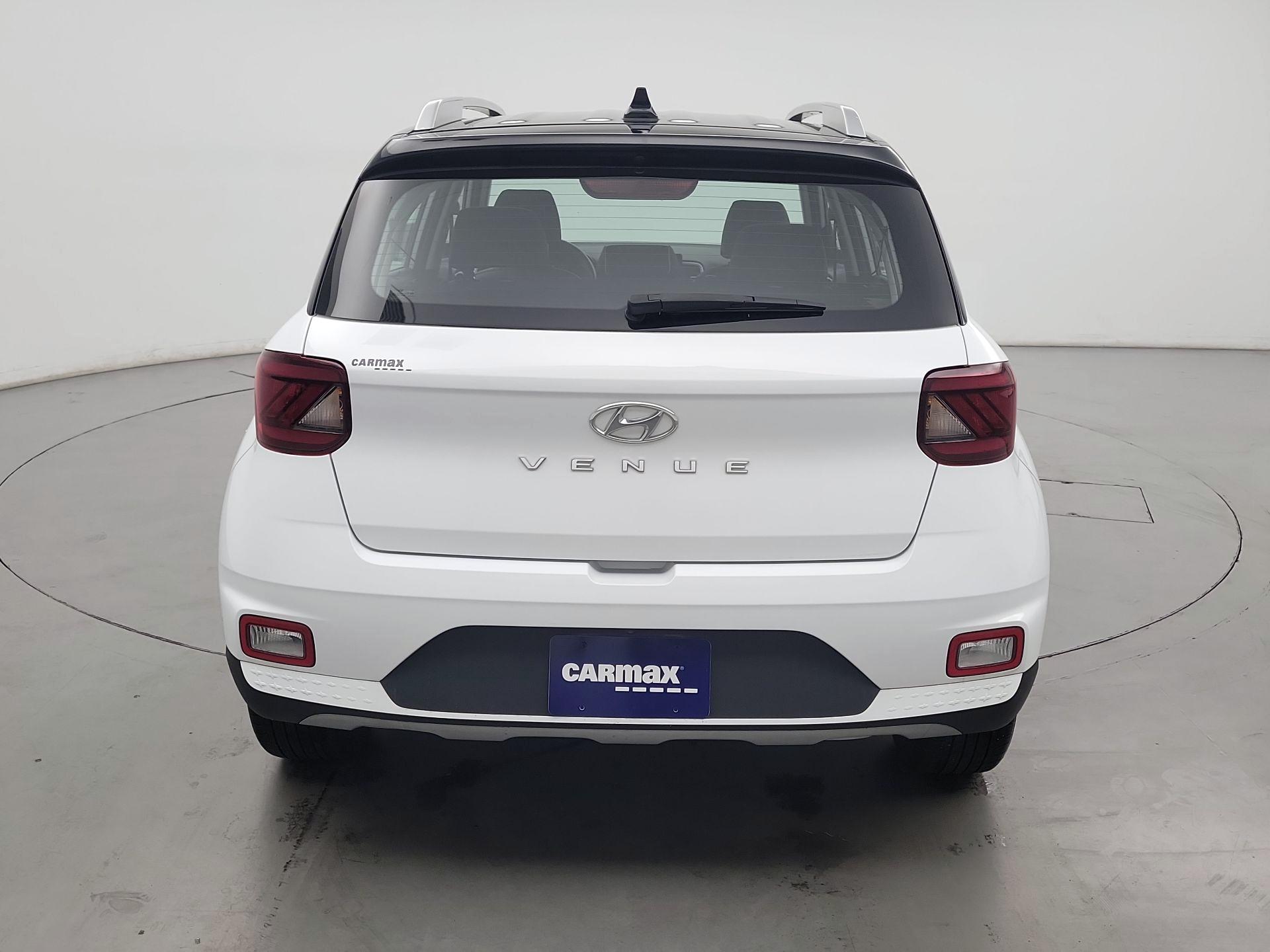 Thumbnail: 2022 Hyundai Venue - 6