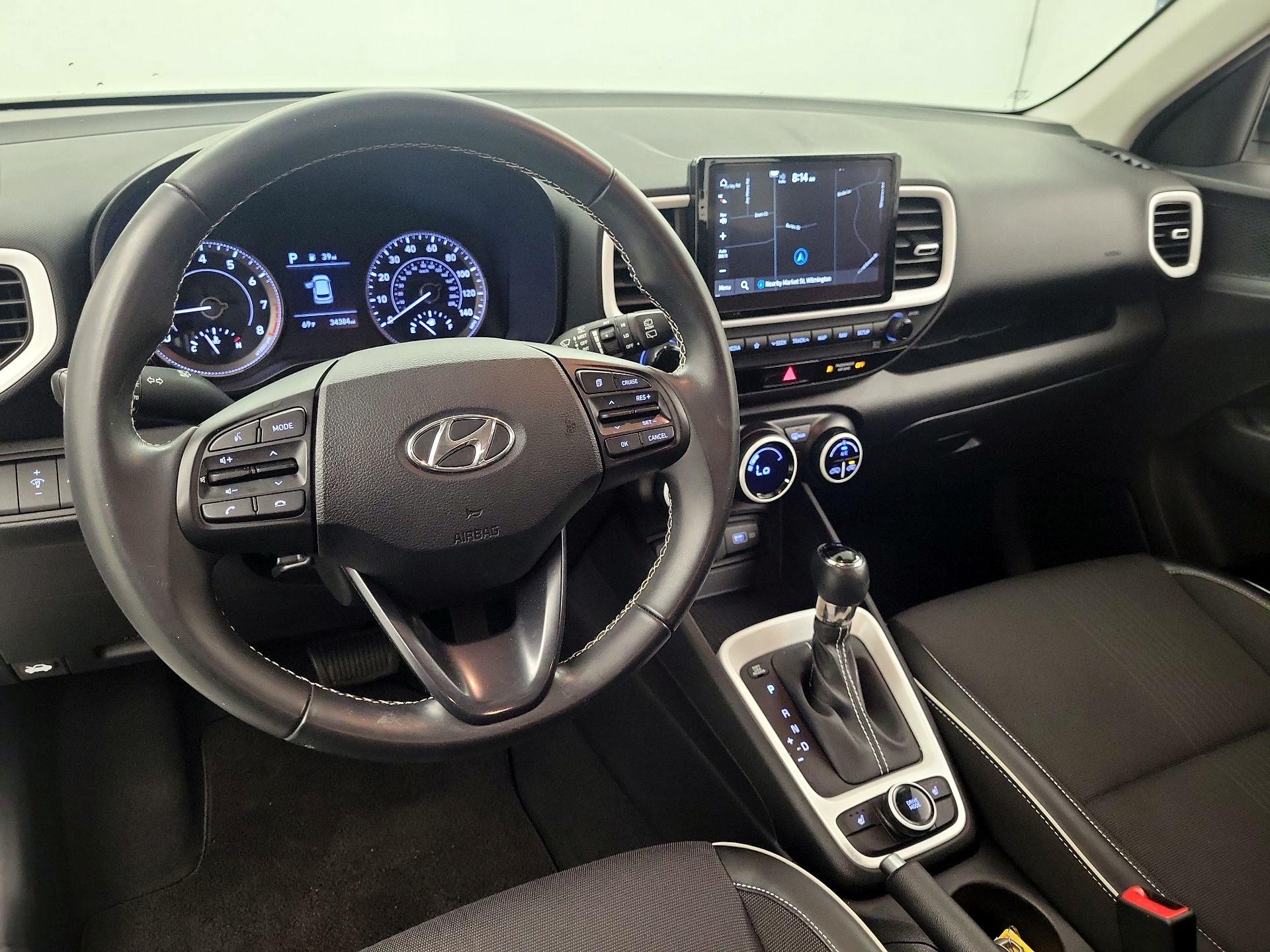 Thumbnail: 2022 Hyundai Venue - 8