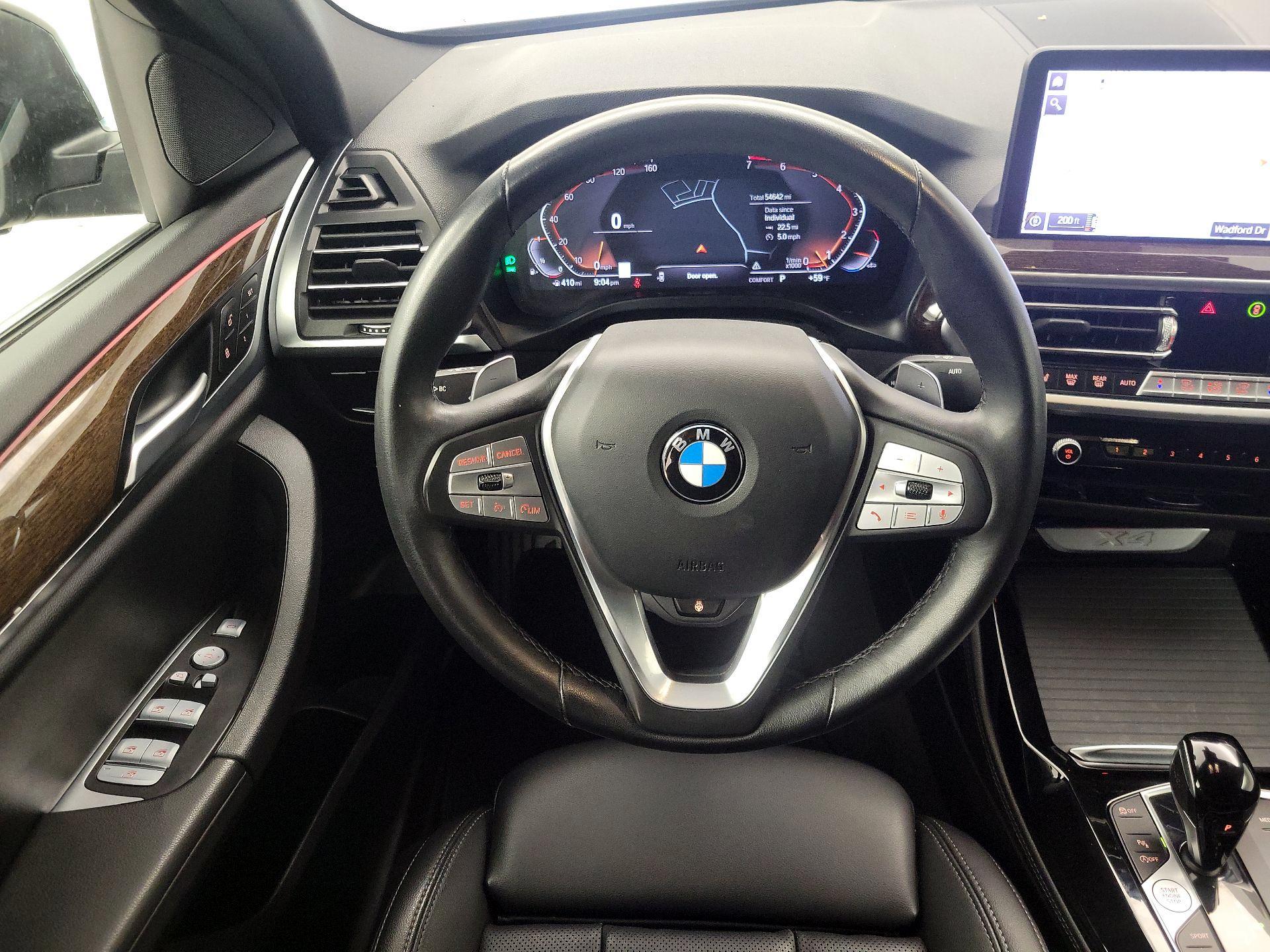 Thumbnail: 2023 BMW X4 - 10