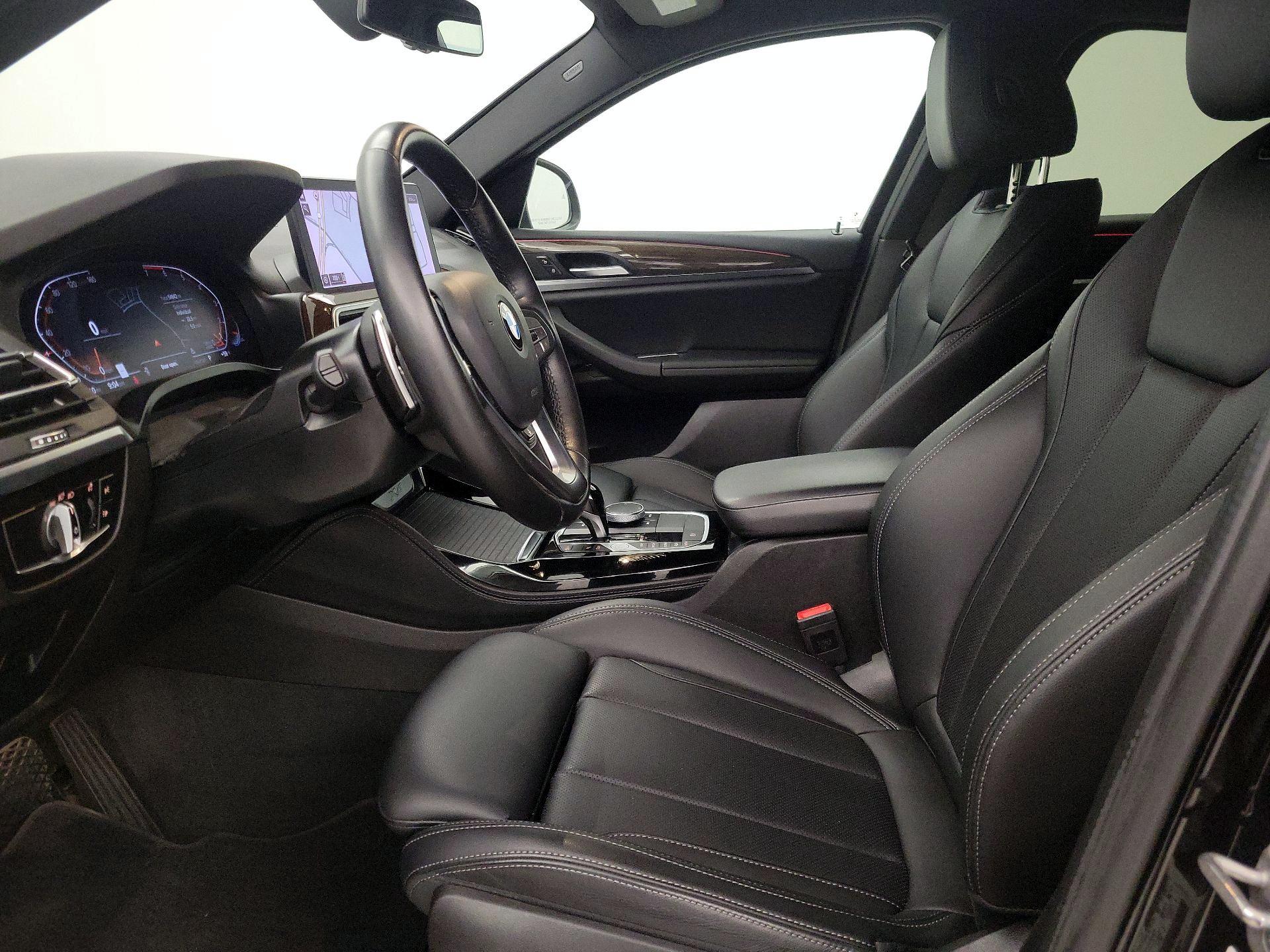 Thumbnail: 2023 BMW X4 - 11