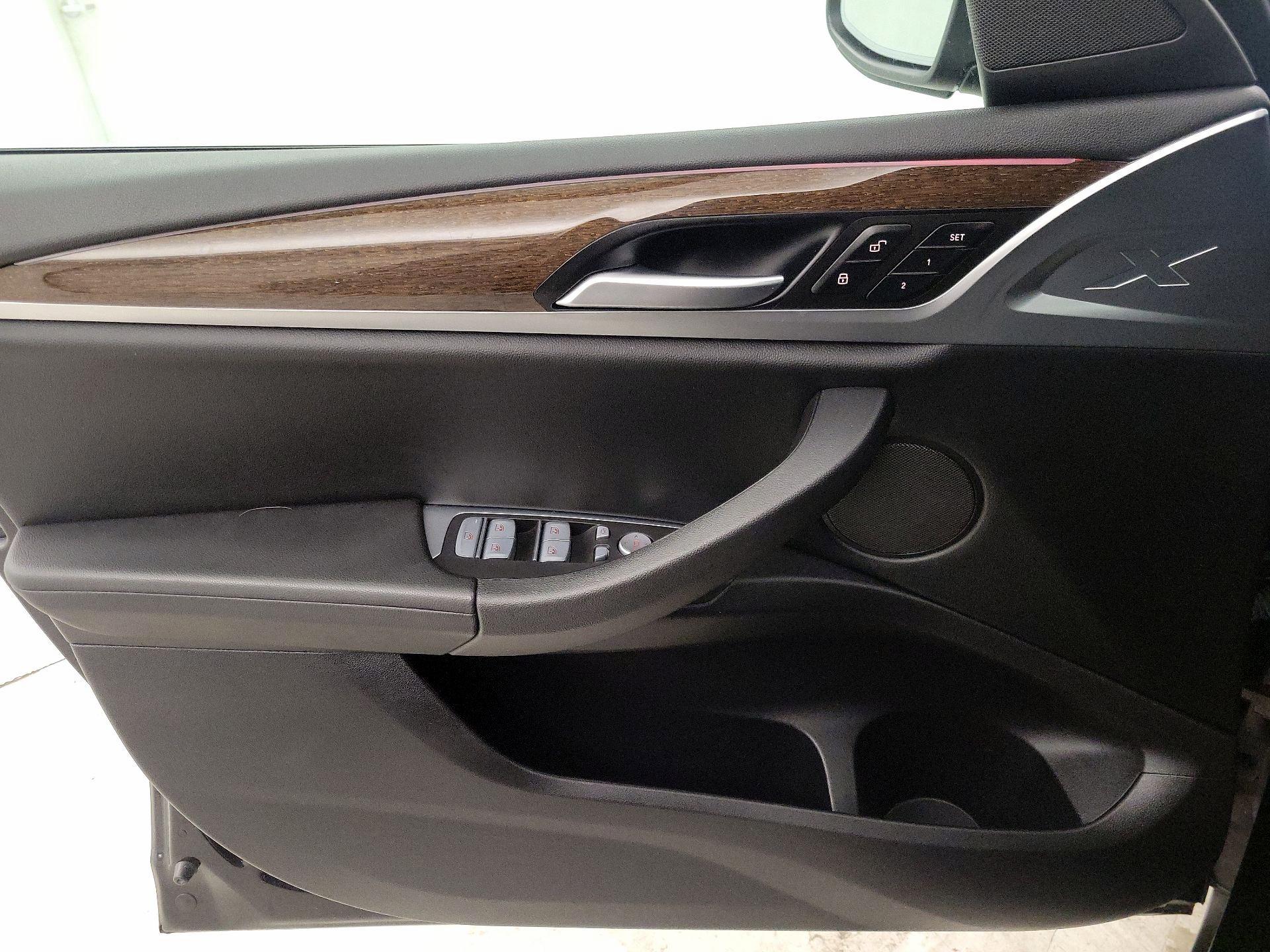 Thumbnail: 2023 BMW X4 - 12