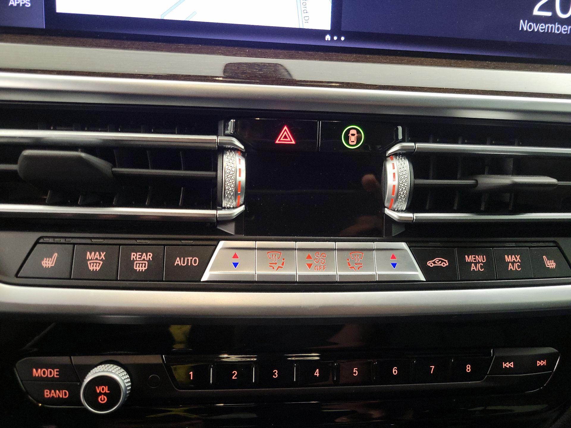 Thumbnail: 2023 BMW X4 - 17