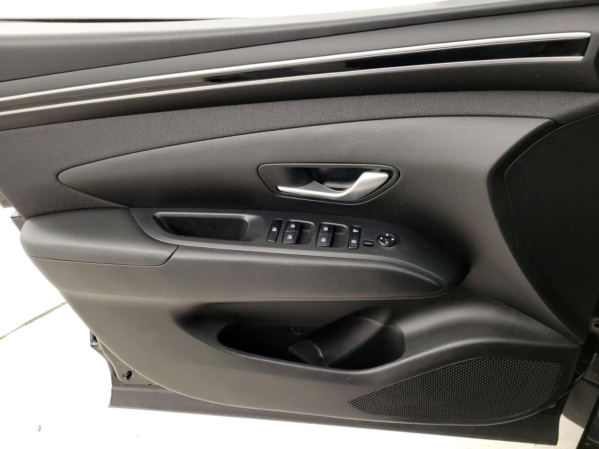 Thumbnail: 2023 Hyundai Tucson - 12