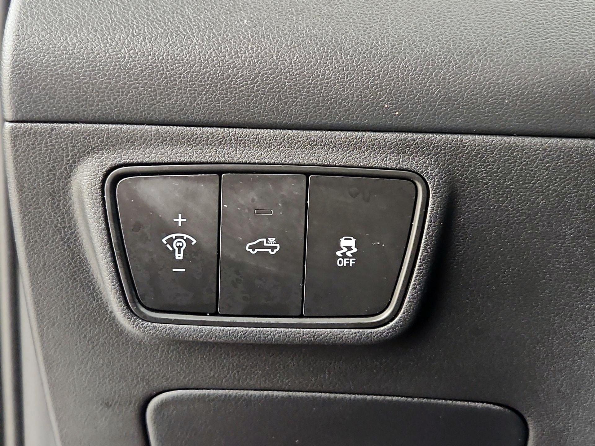 Thumbnail: 2022 Hyundai Santa Cruz - 13