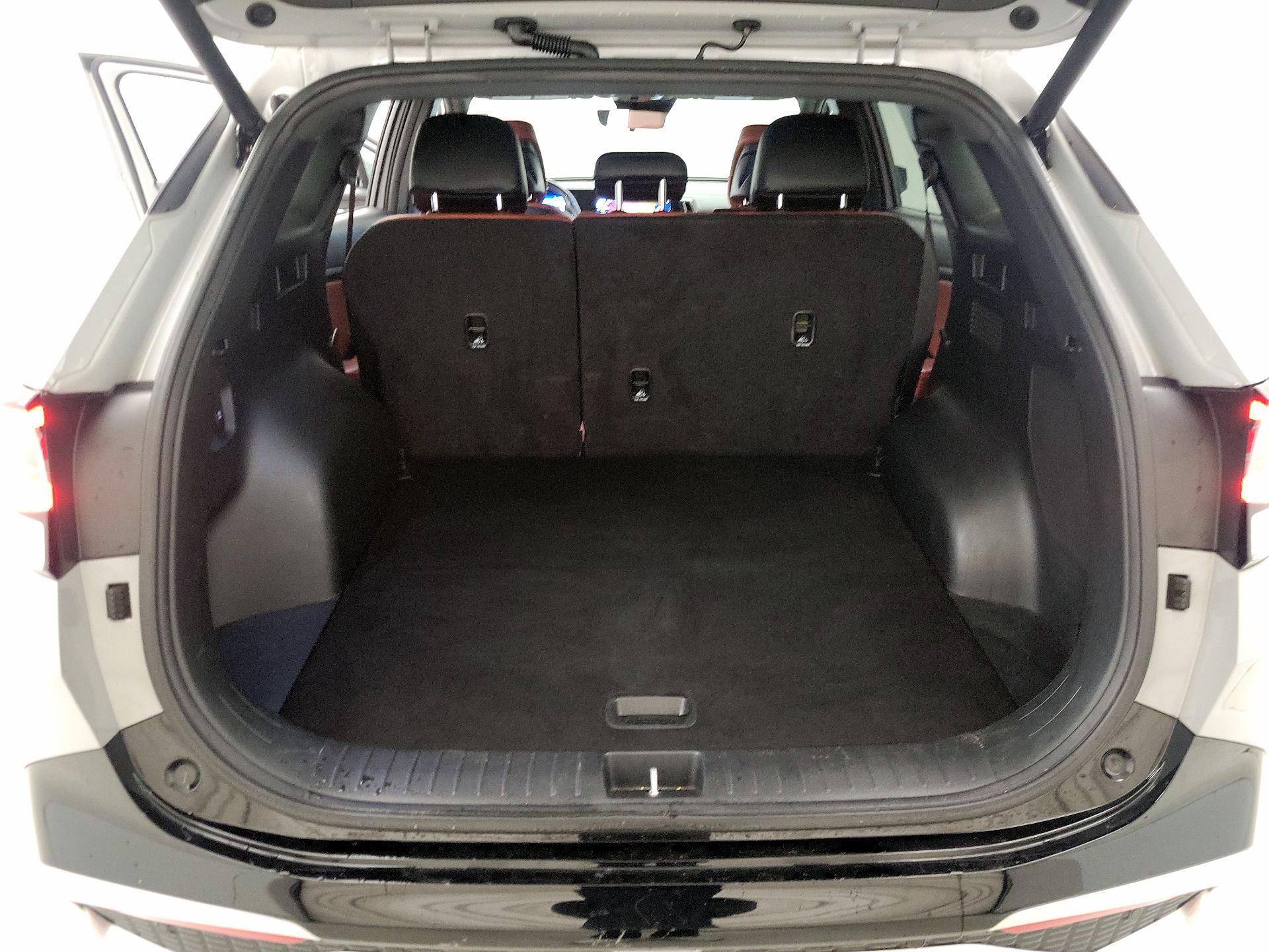 Thumbnail: 2023 Kia Sportage - 20