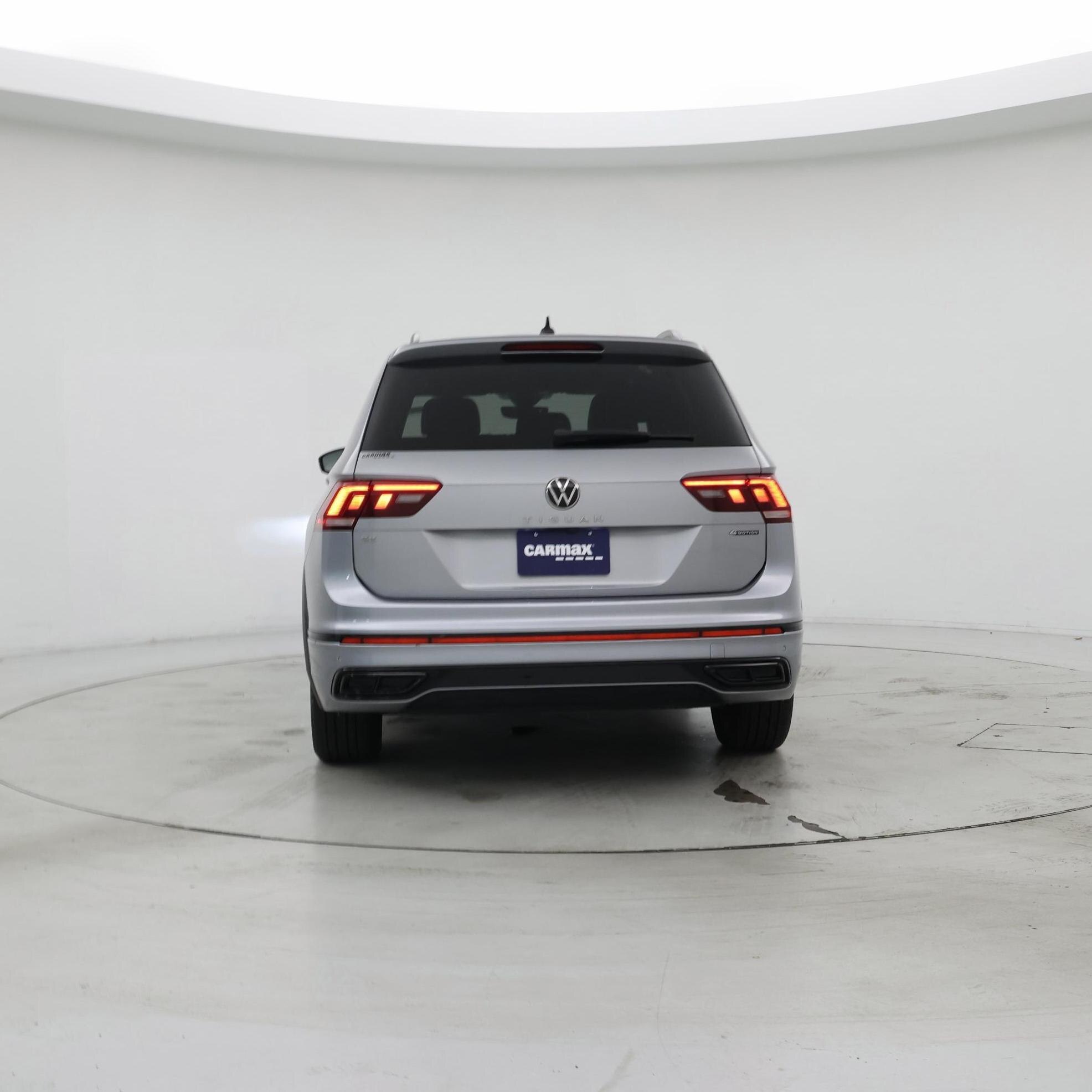 Thumbnail: 2022 Volkswagen Tiguan - 6