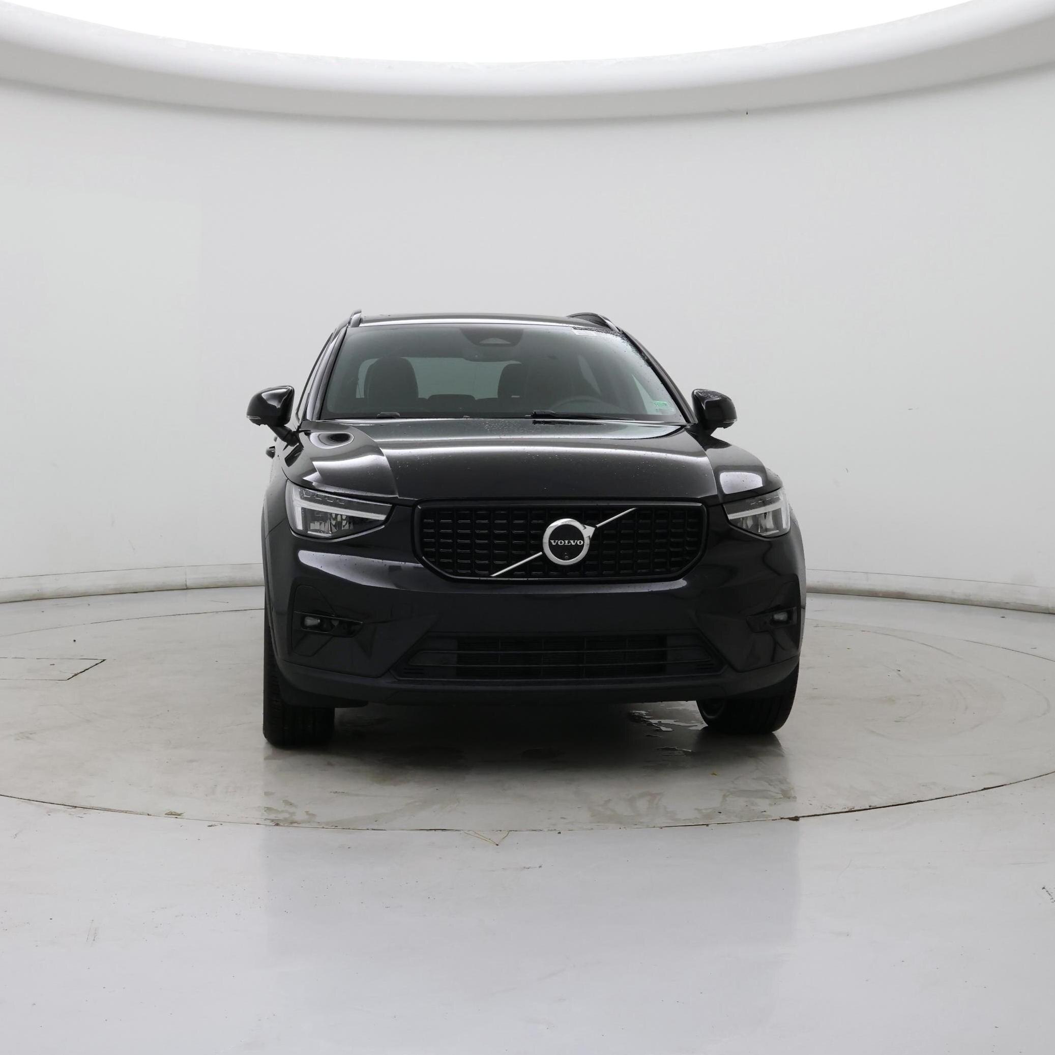 Thumbnail: 2024 Volvo XC40 - 5