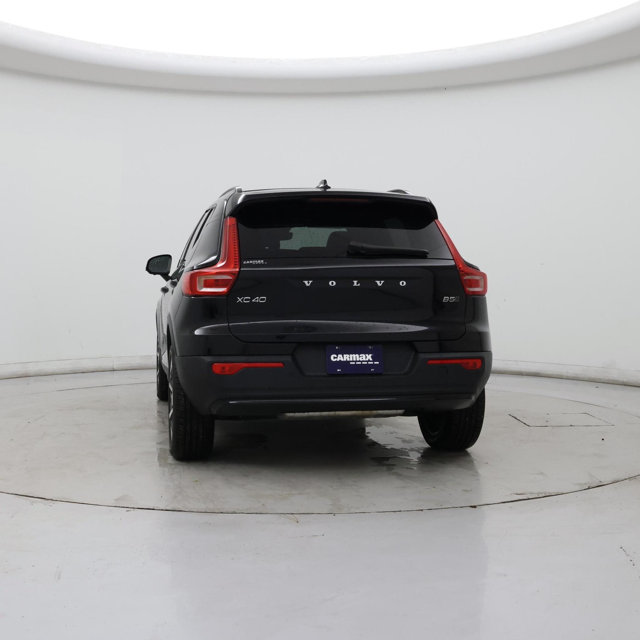 Thumbnail: 2024 Volvo XC40 - 6