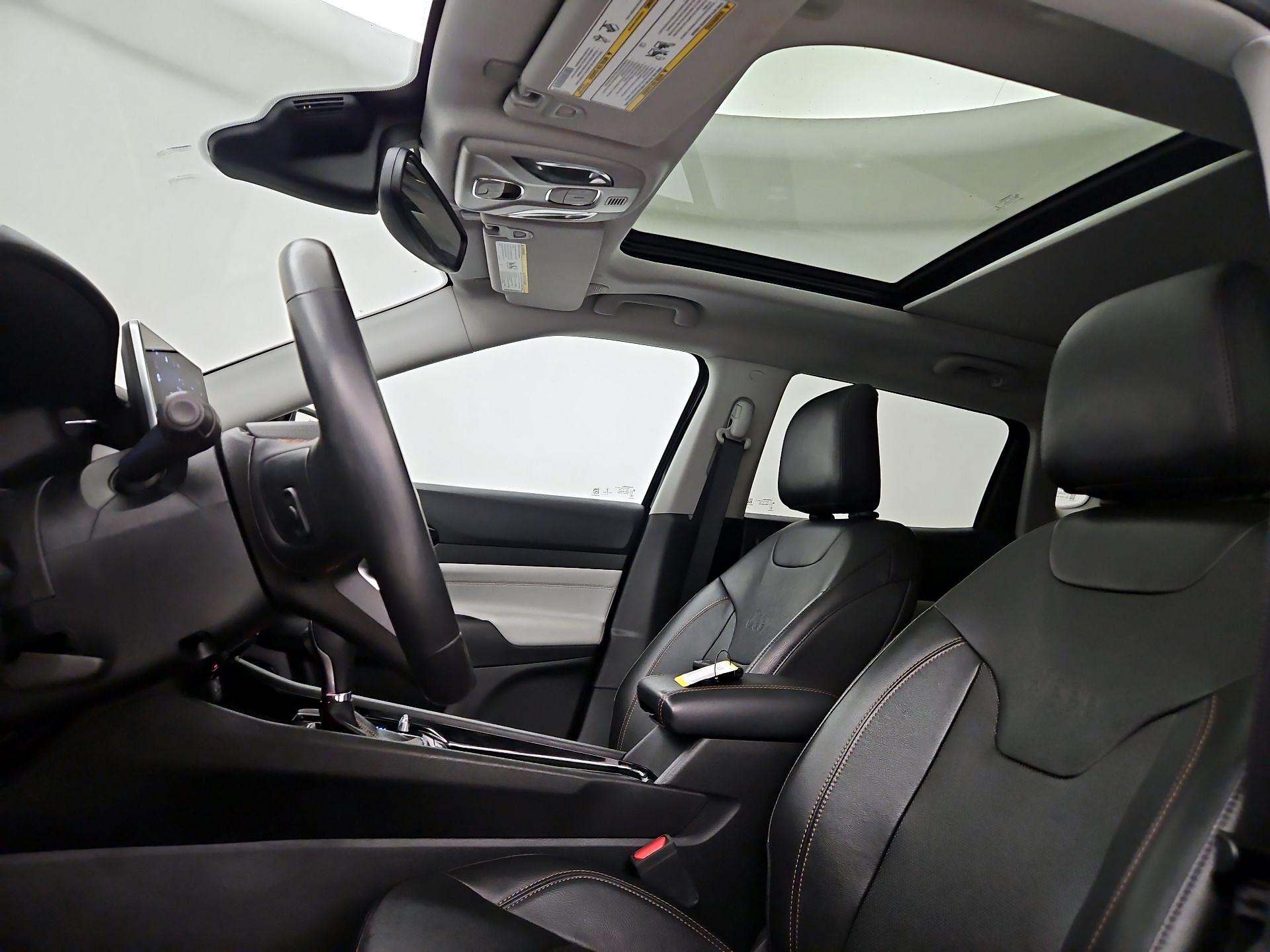 Thumbnail: 2022 Jeep Compass - 19