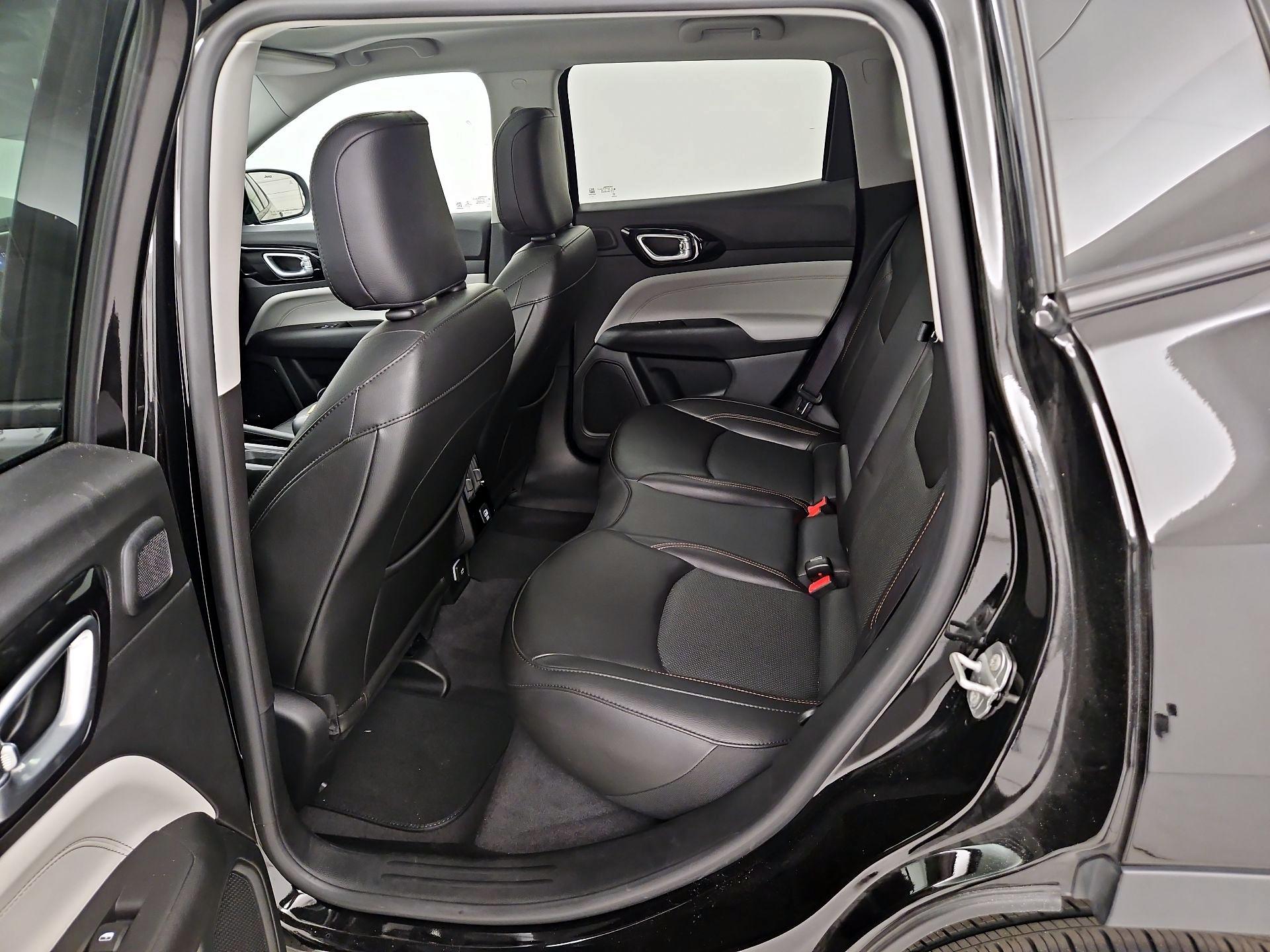 Thumbnail: 2022 Jeep Compass - 20